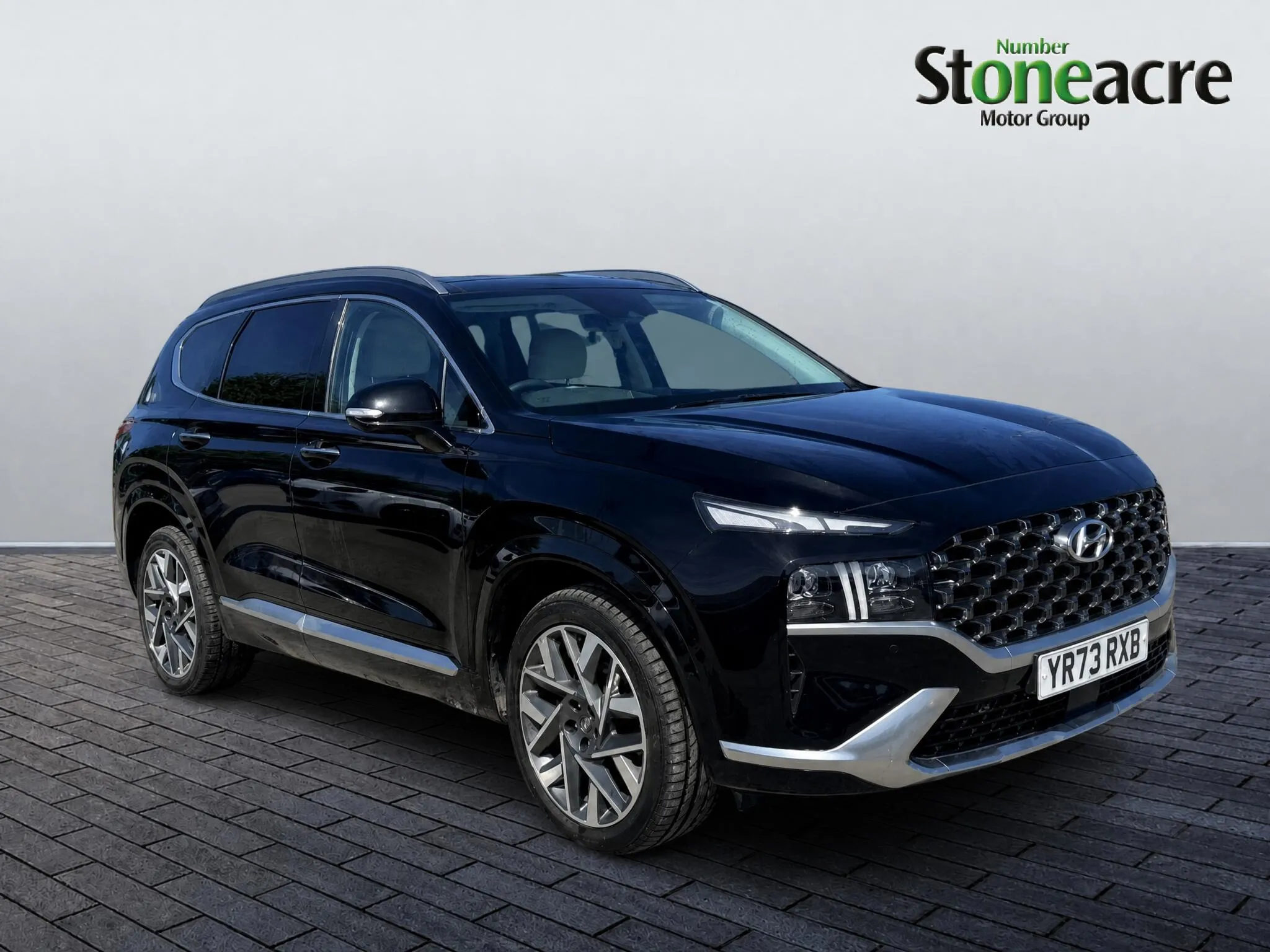 Hyundai Santa Fe listing photo