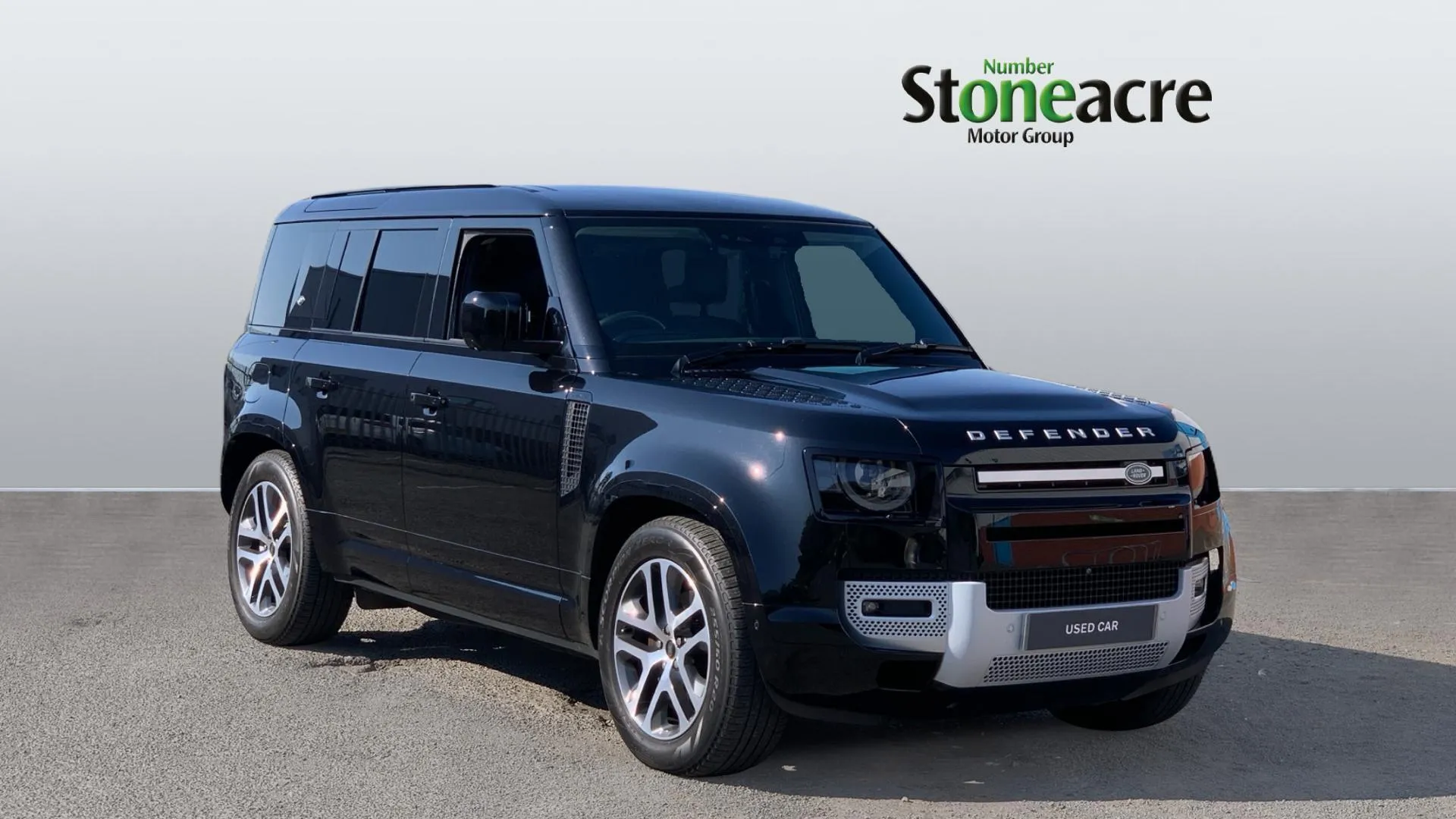 Land Rover Defender 110 listing photo