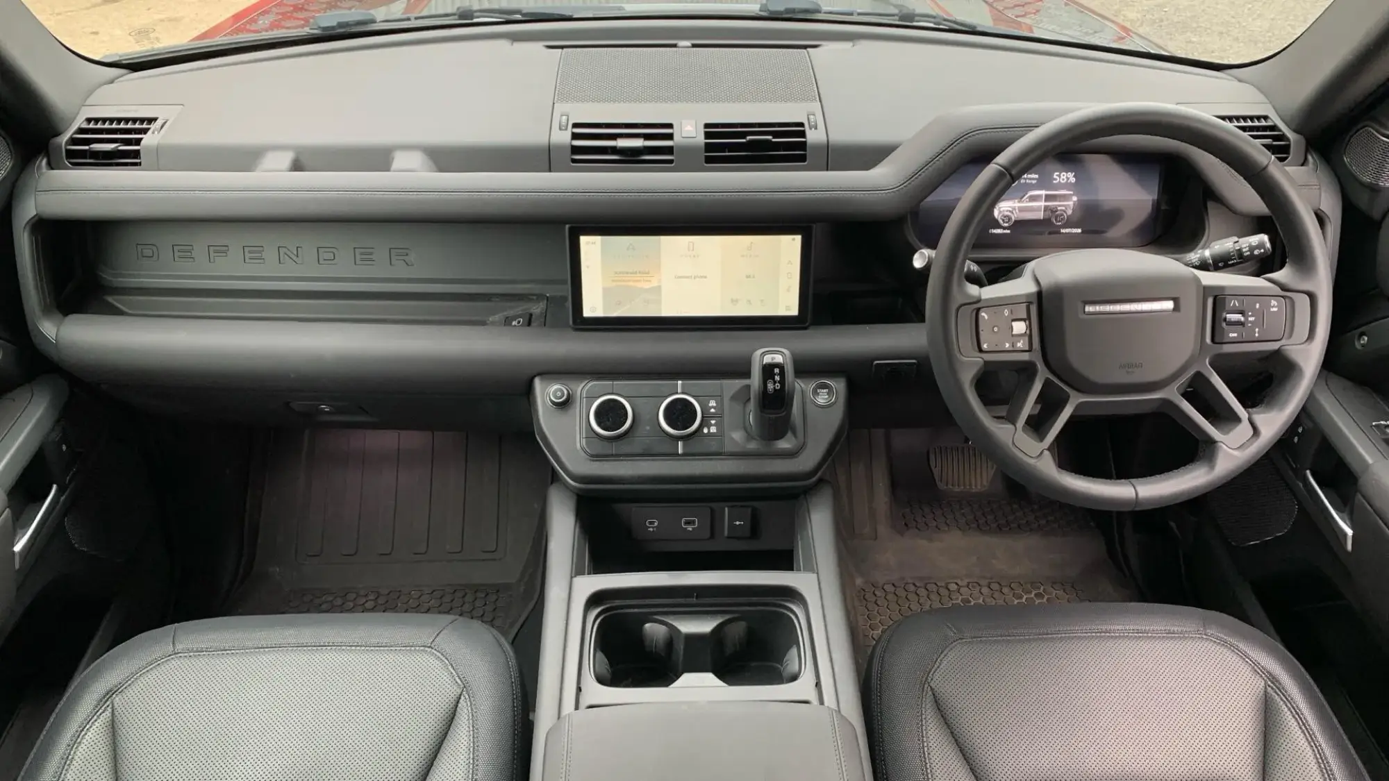 Land Rover Defender 110 Image 5