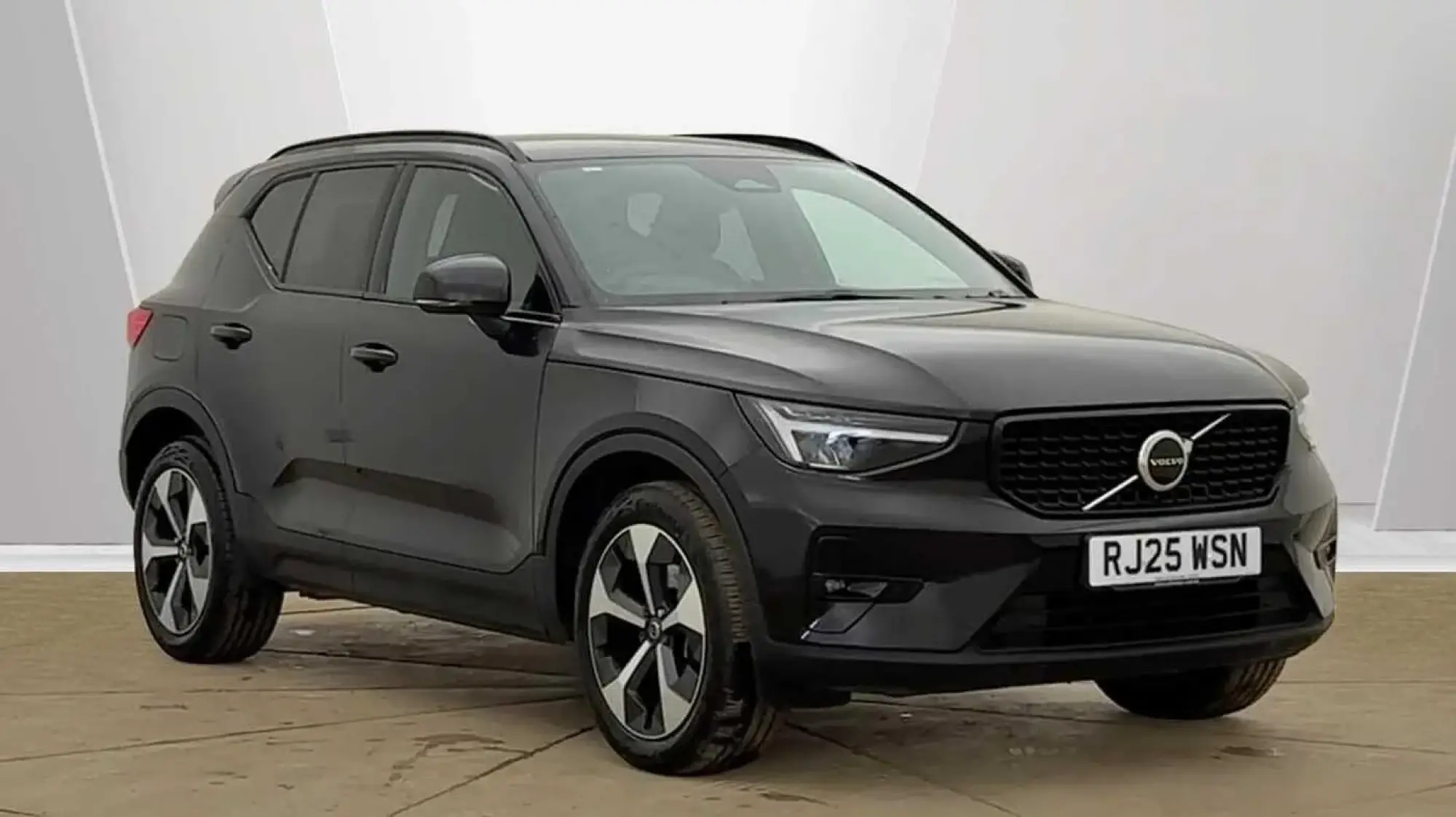 Volvo XC40 Image 1