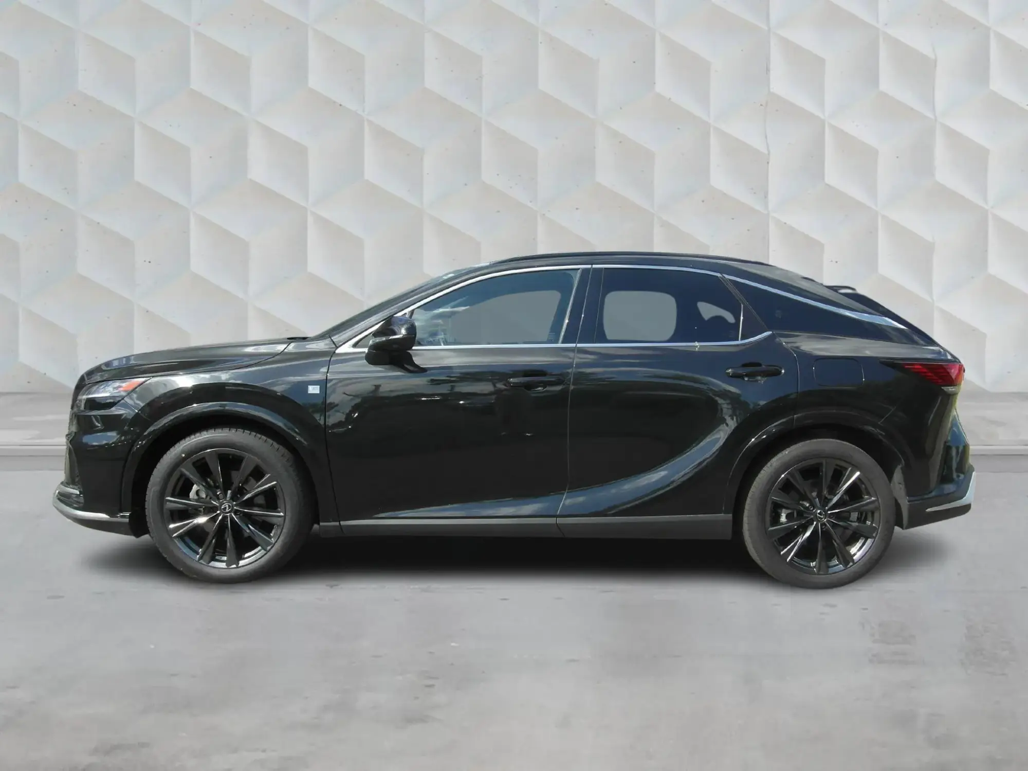 Lexus RX Plug-In Hybrid Image 5 Lexus RX Plug-In Hybrid Image 5