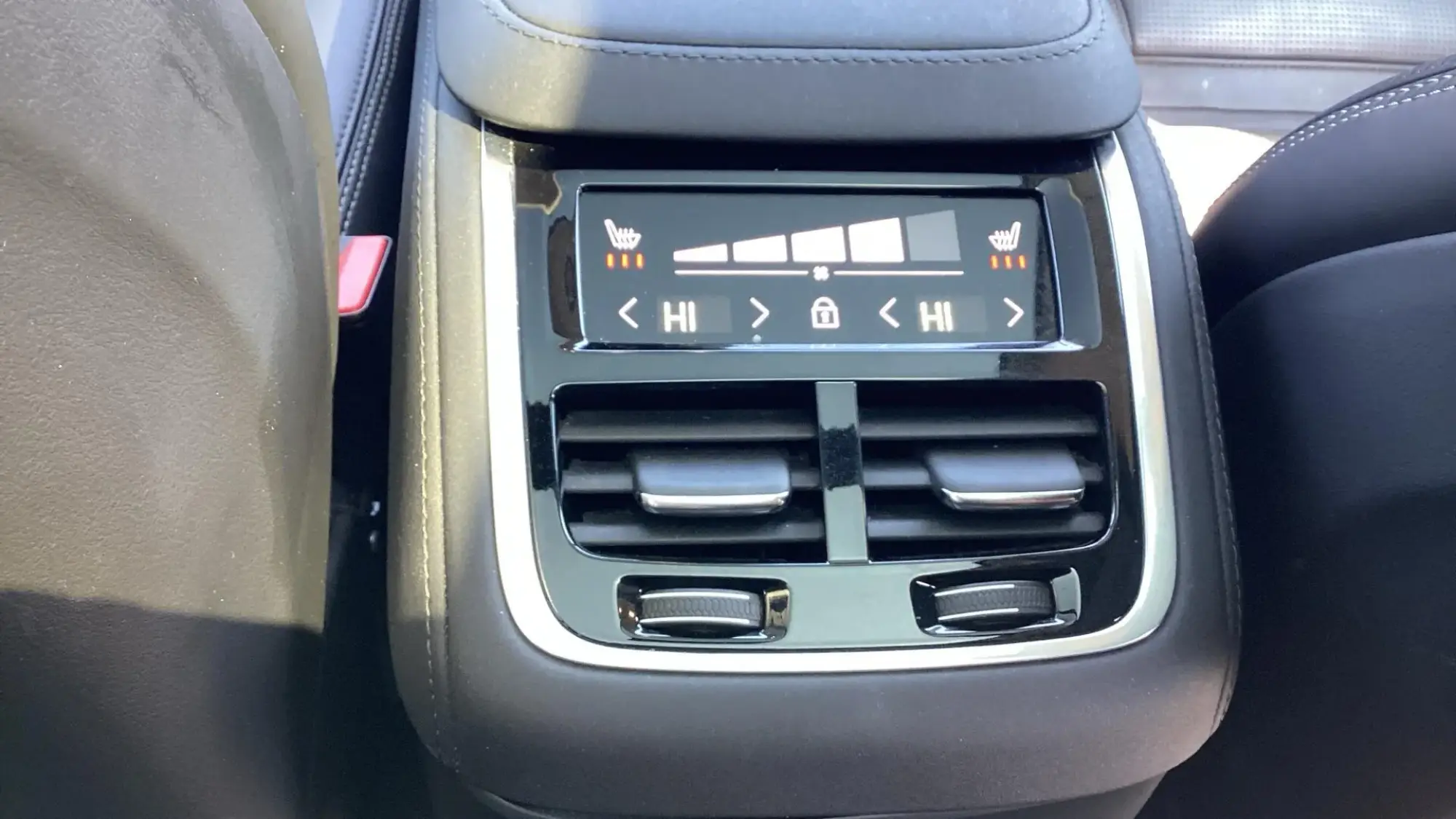 Volvo XC90 Image 35 Volvo XC90 Image 35