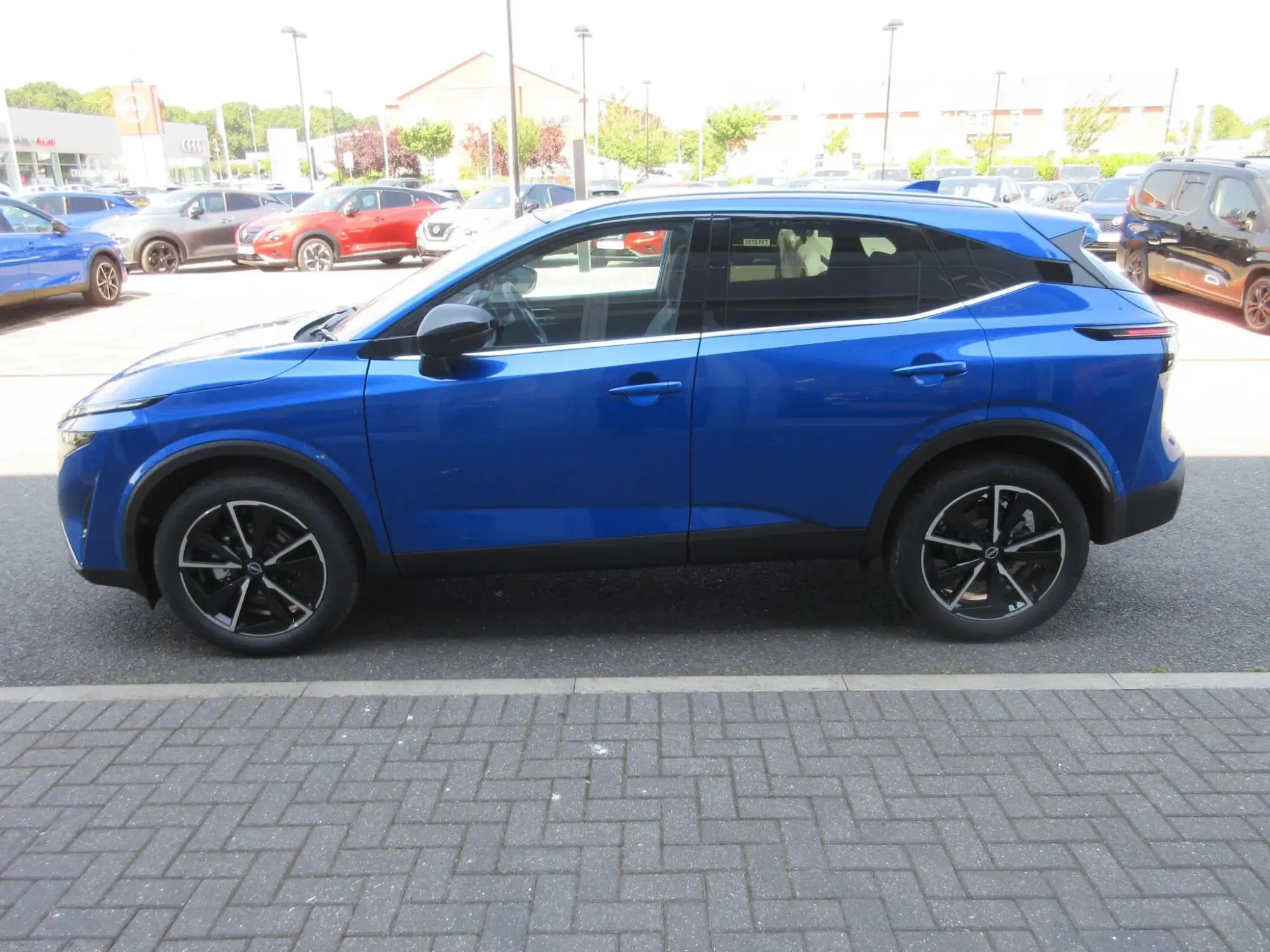 Nissan Qashqai Image 9 Nissan Qashqai Image 9