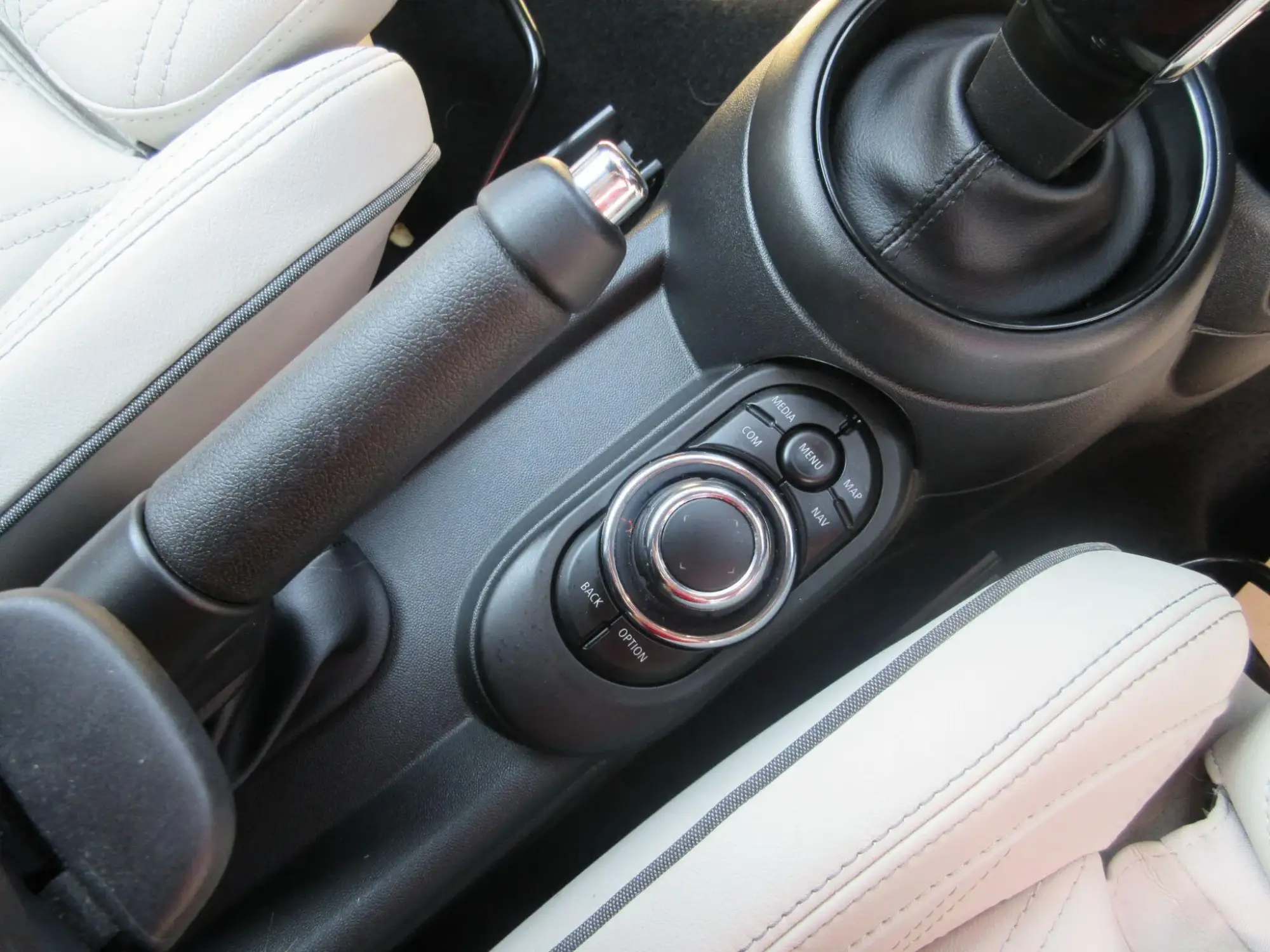 MINI Hatch Image 10 MINI Hatch Image 10