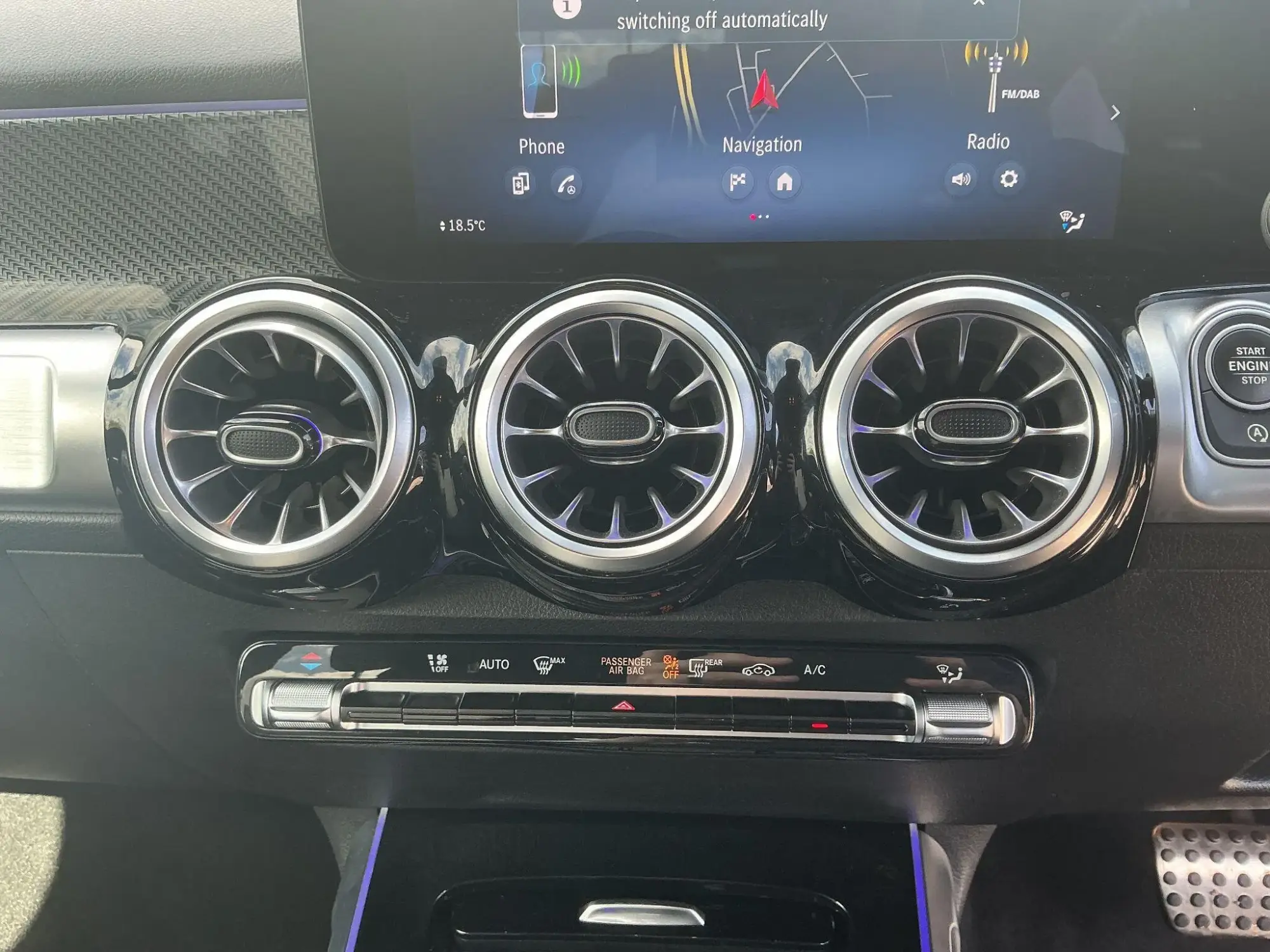 Mercedes-Benz GLB Image 33 Mercedes-Benz GLB Image 33