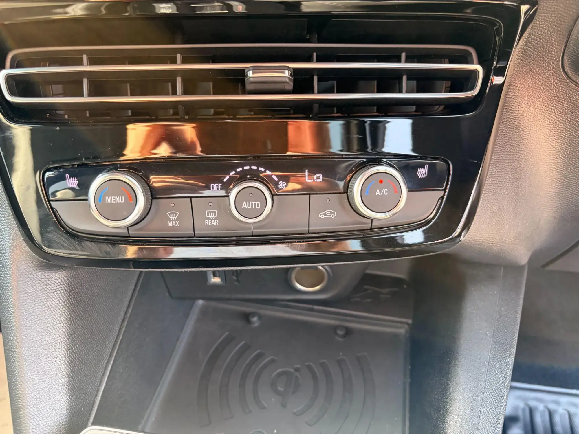 Vauxhall Mokka Image 22 Vauxhall Mokka Image 22