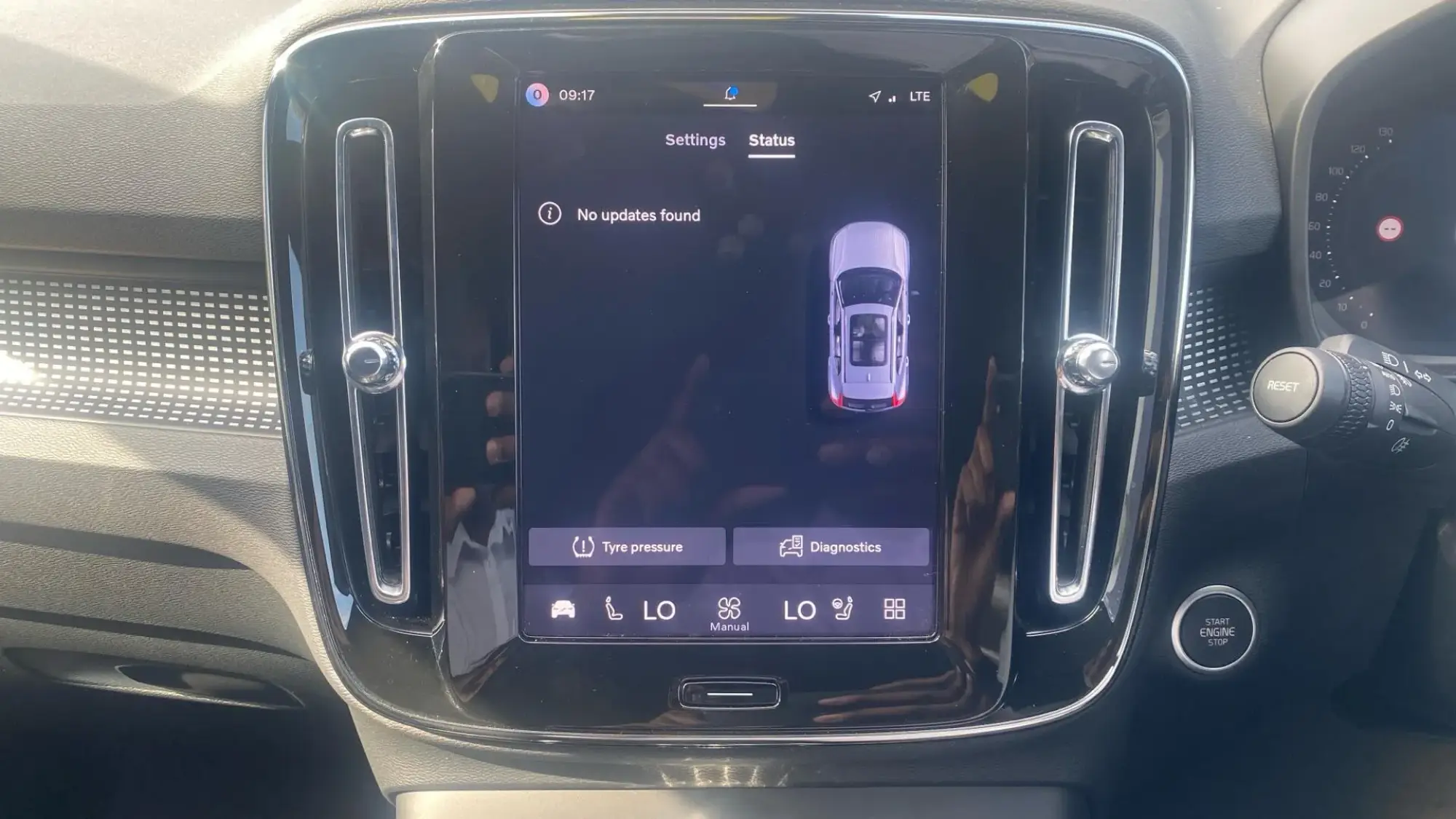 Volvo XC40 Image 14