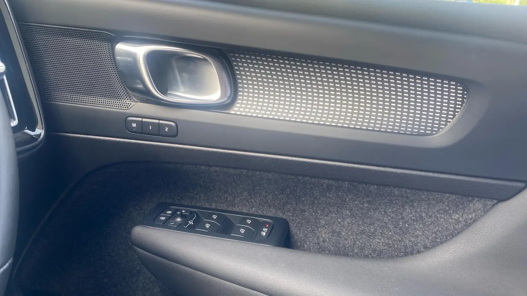 Volvo XC40 Image 28