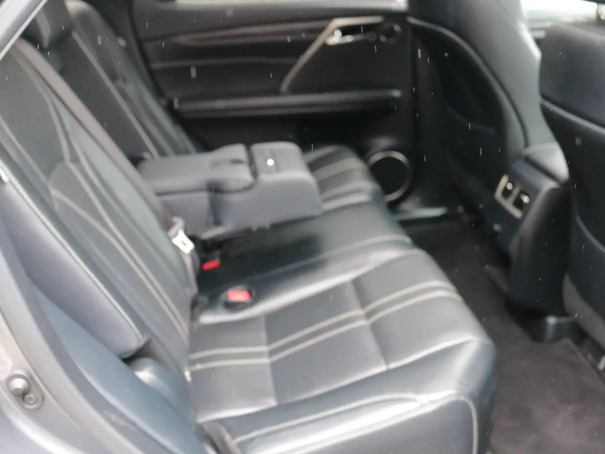 Lexus RX Image 29