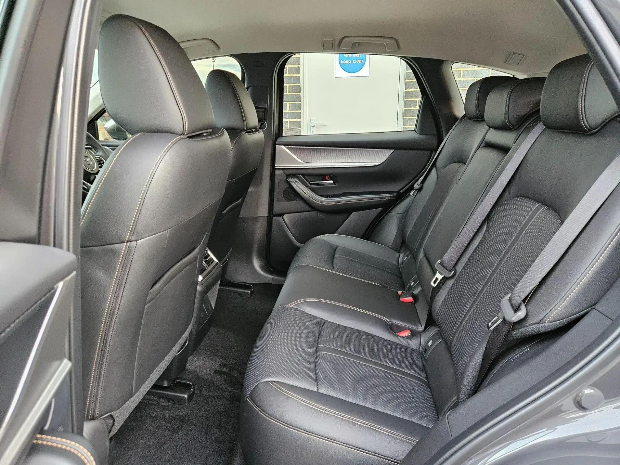 Mazda CX-60 PHEV Image 19 Mazda CX-60 PHEV Image 19