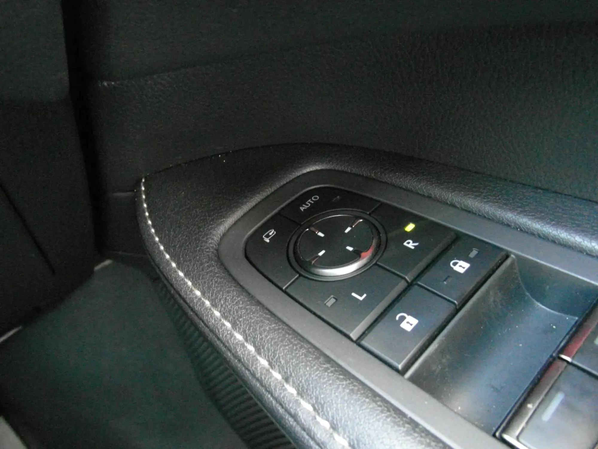 Lexus RX Plug-In Hybrid Image 18 Lexus RX Plug-In Hybrid Image 18