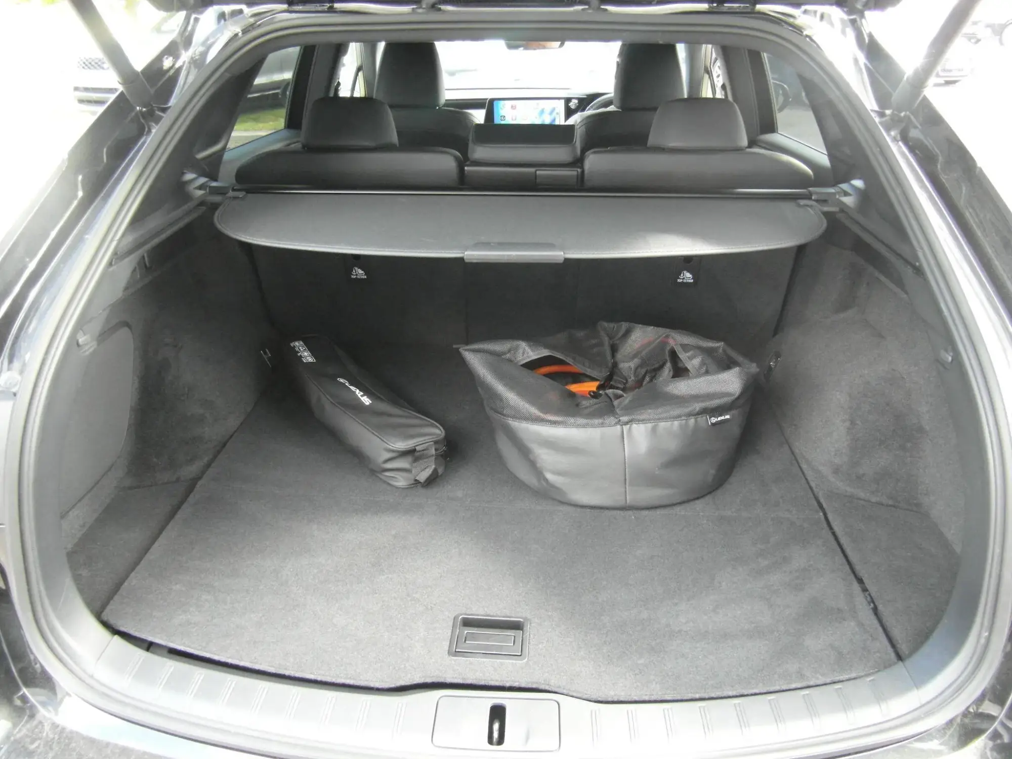 Lexus RX Plug-In Hybrid Image 27 Lexus RX Plug-In Hybrid Image 27