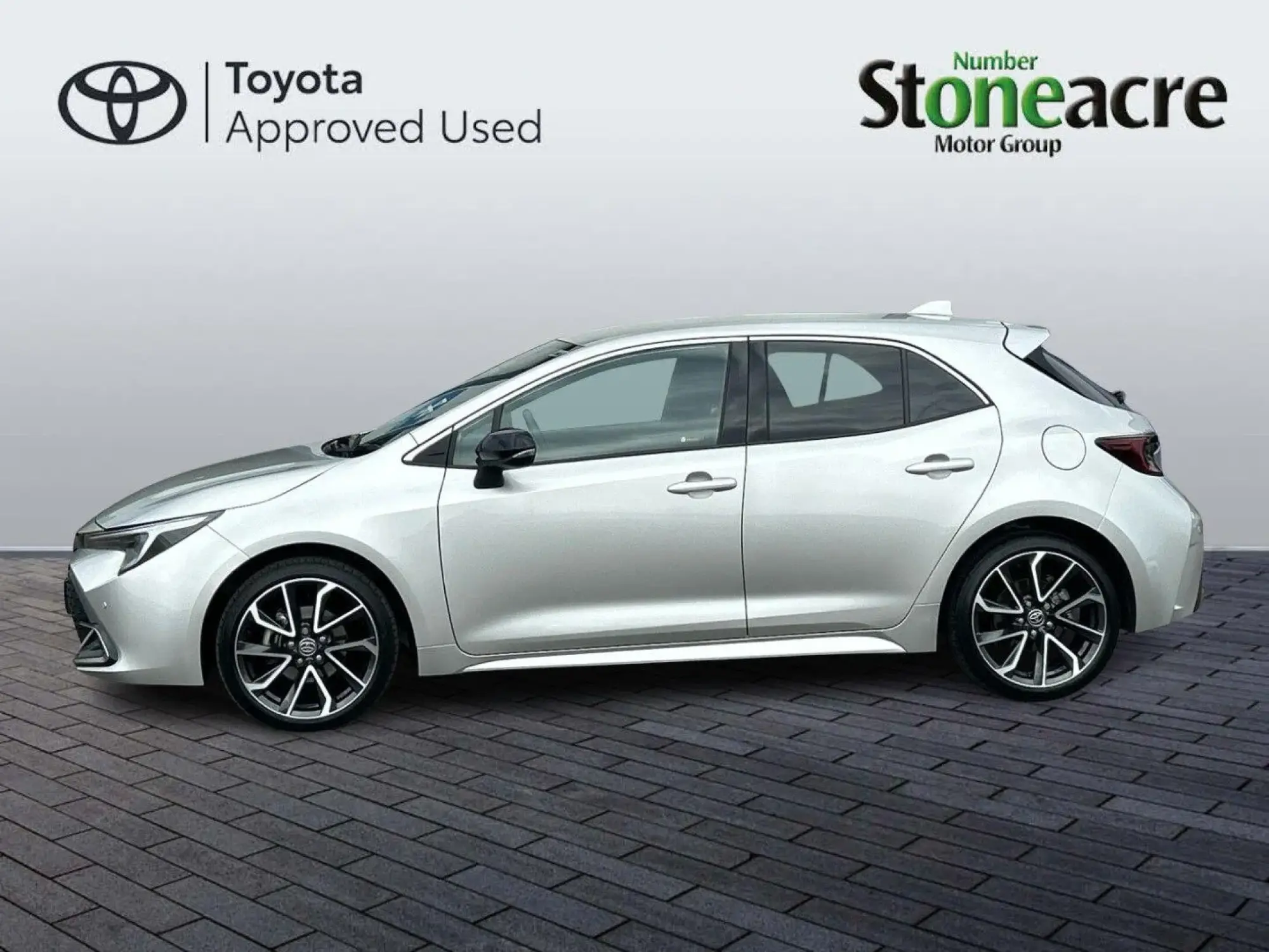Toyota Corolla Hatchback Image 6 Toyota Corolla Hatchback Image 6