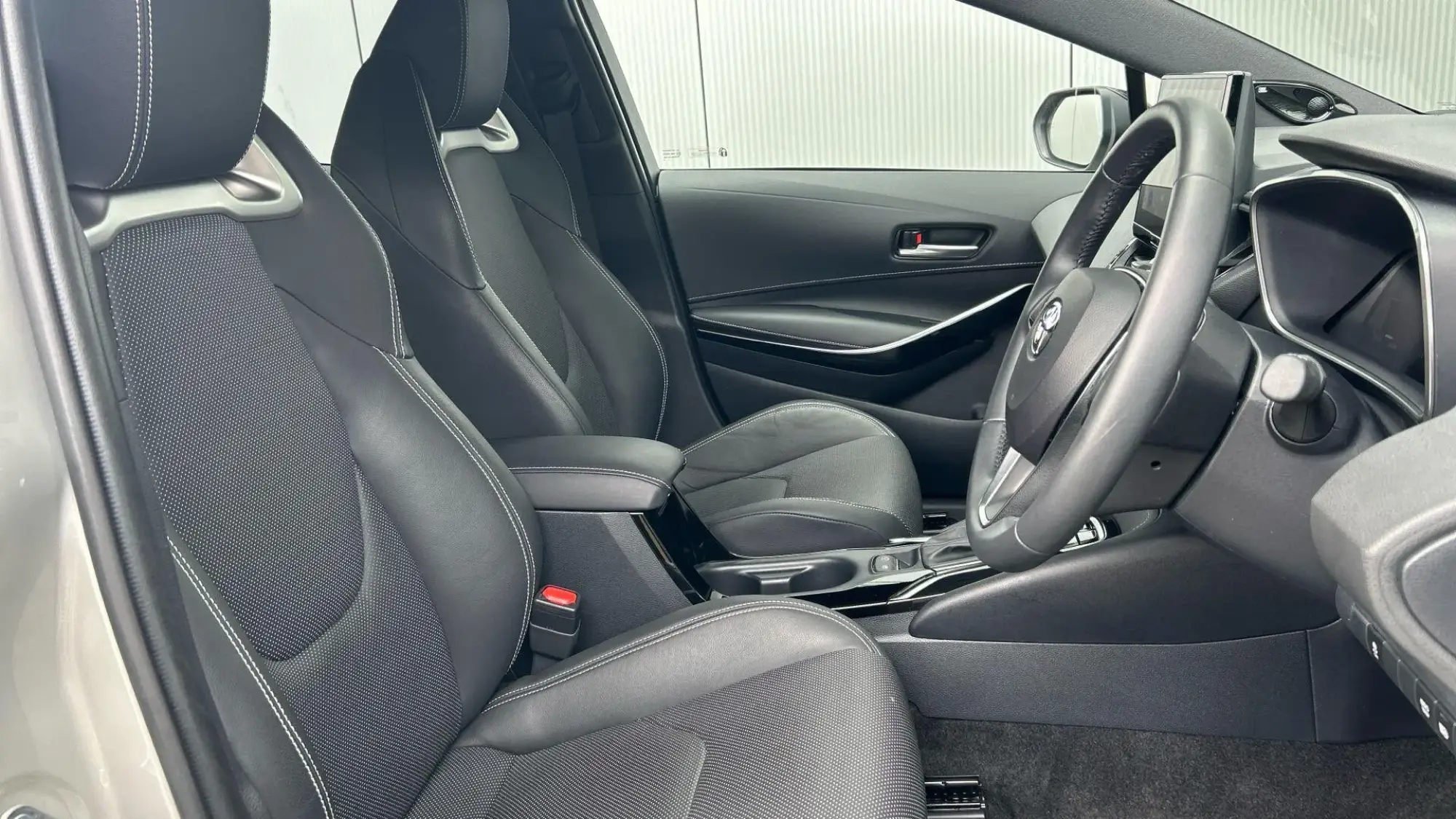 Toyota Corolla Hatchback Image 15 Toyota Corolla Hatchback Image 15
