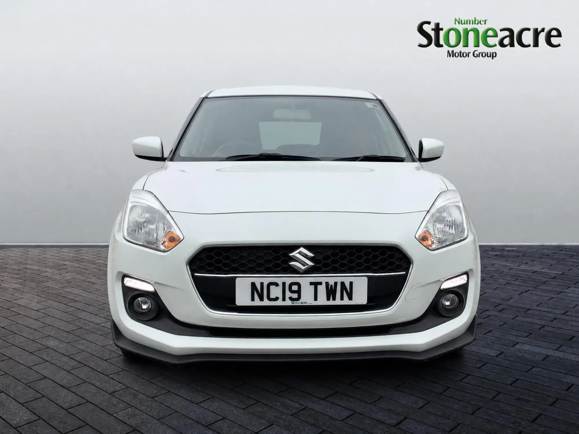 Suzuki Swift 1.2 Dualjet Attitude 5dr NC19TWN Image 2