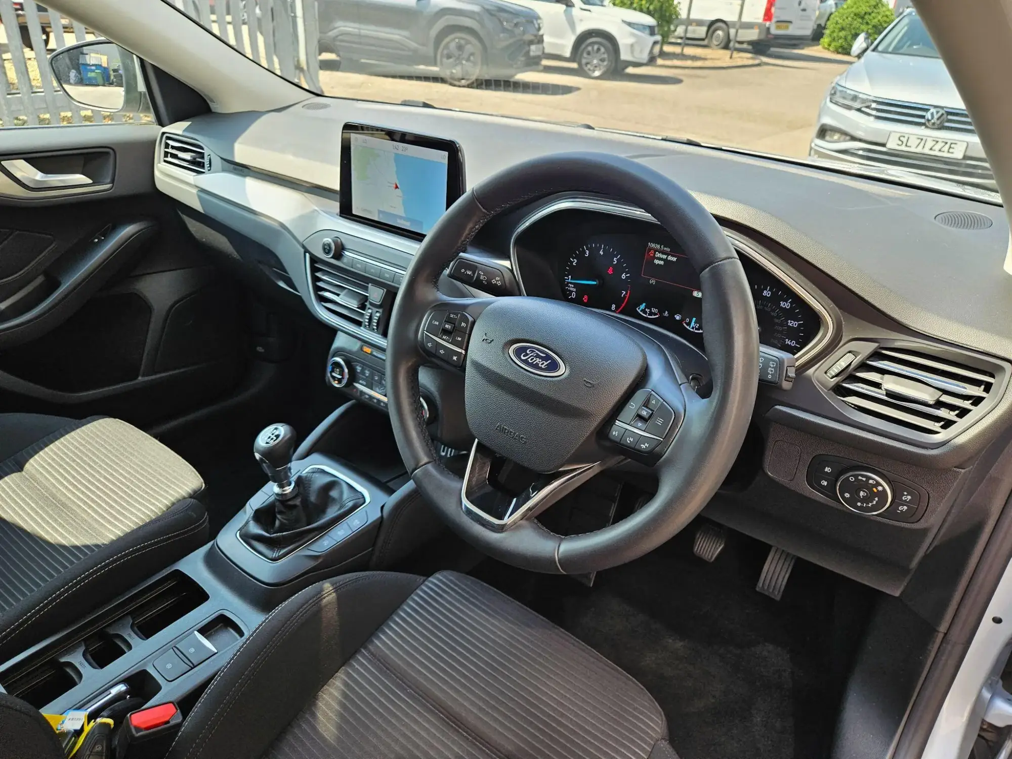 Ford Focus Image 11