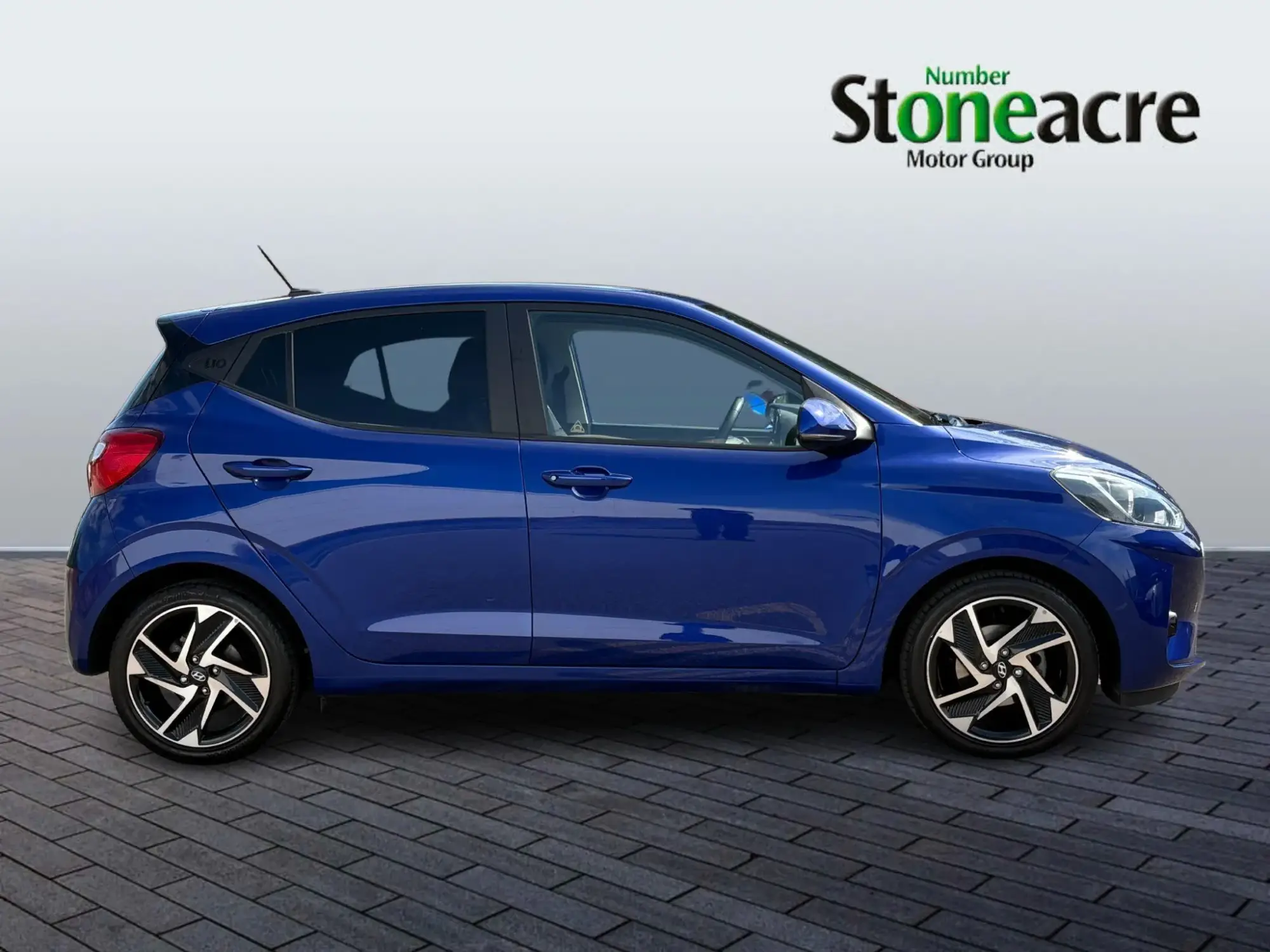 Hyundai i10 Image 3