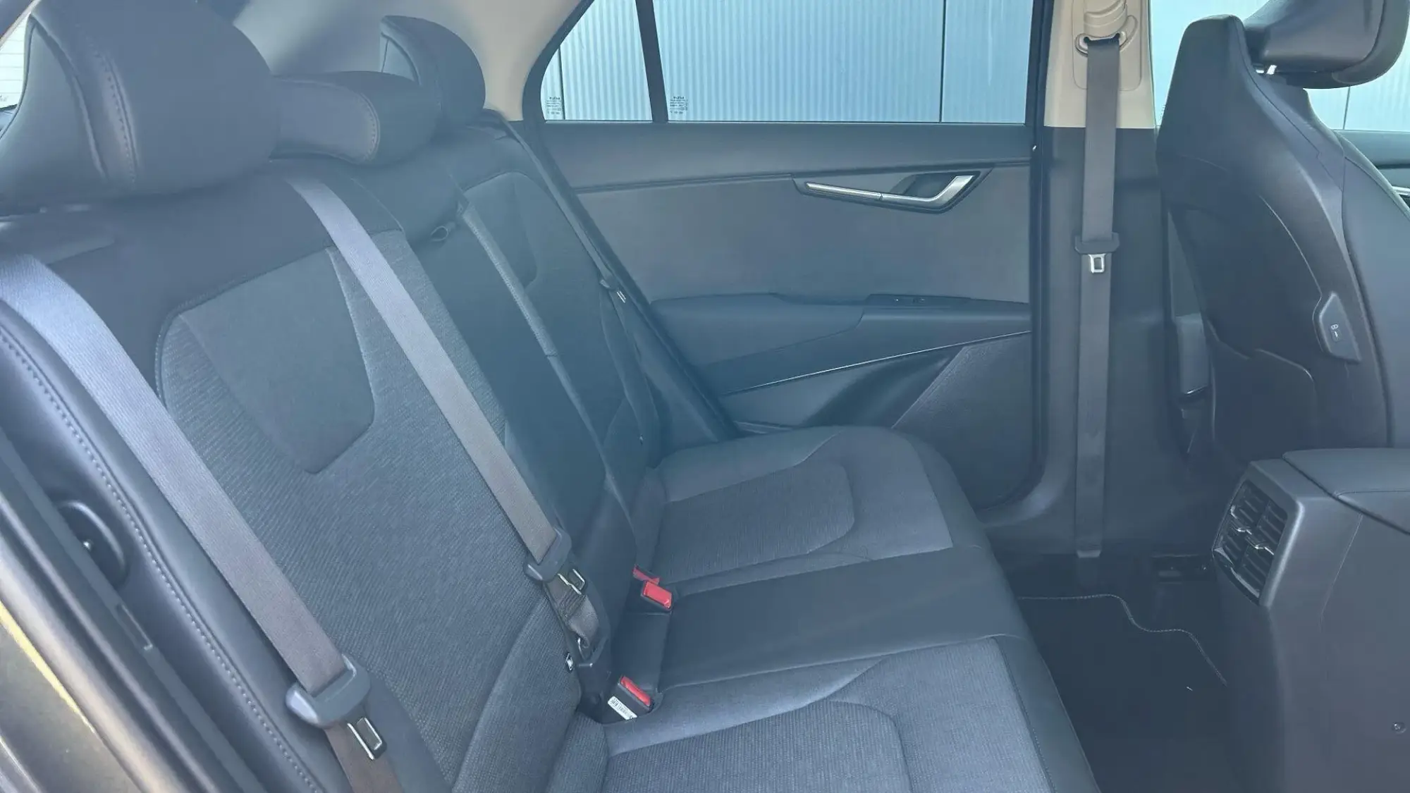 Kia Niro Hybrid Image 16 Kia Niro Hybrid Image 16