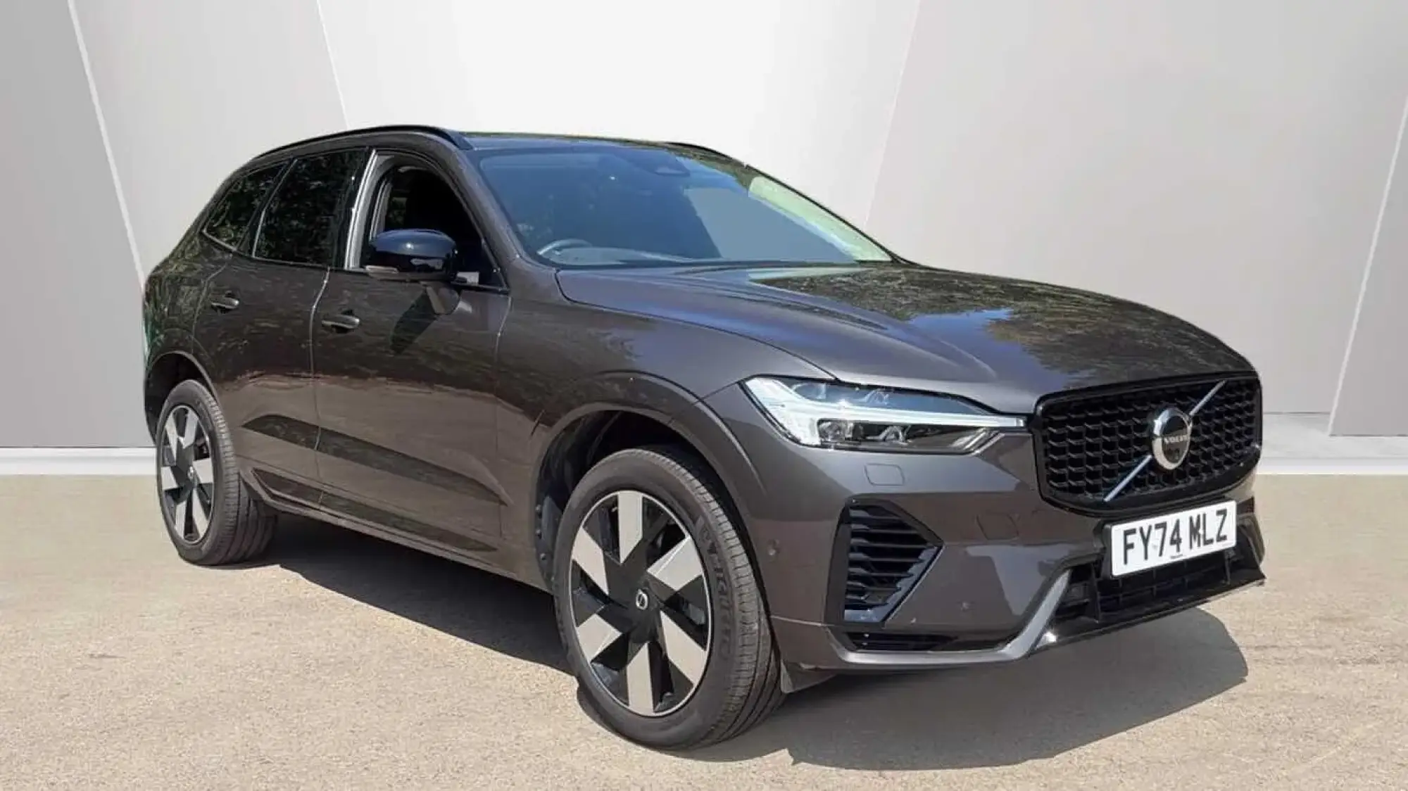 Volvo XC60 Image 1 Volvo XC60 Image 1