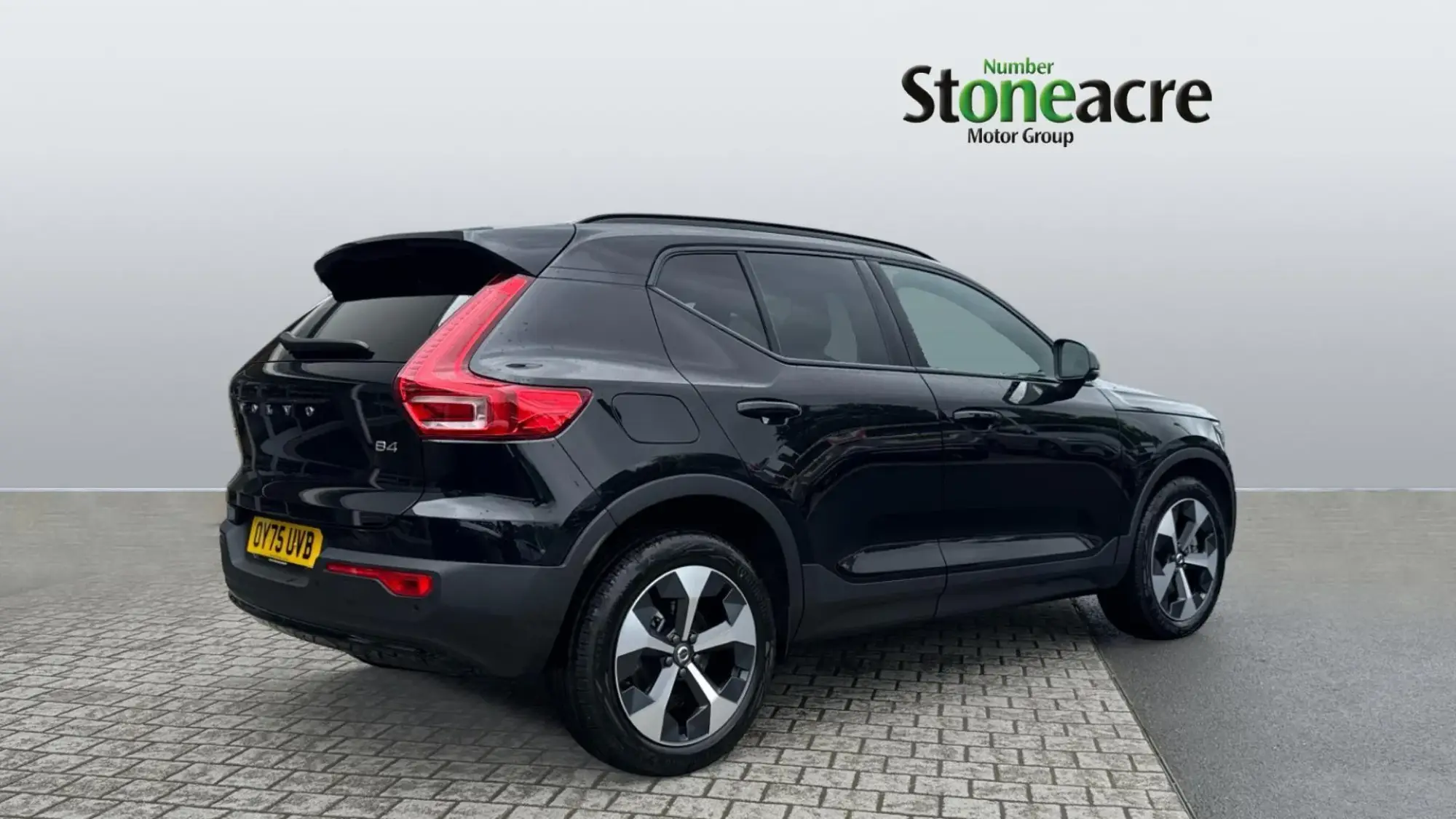 Volvo XC40 Image 2