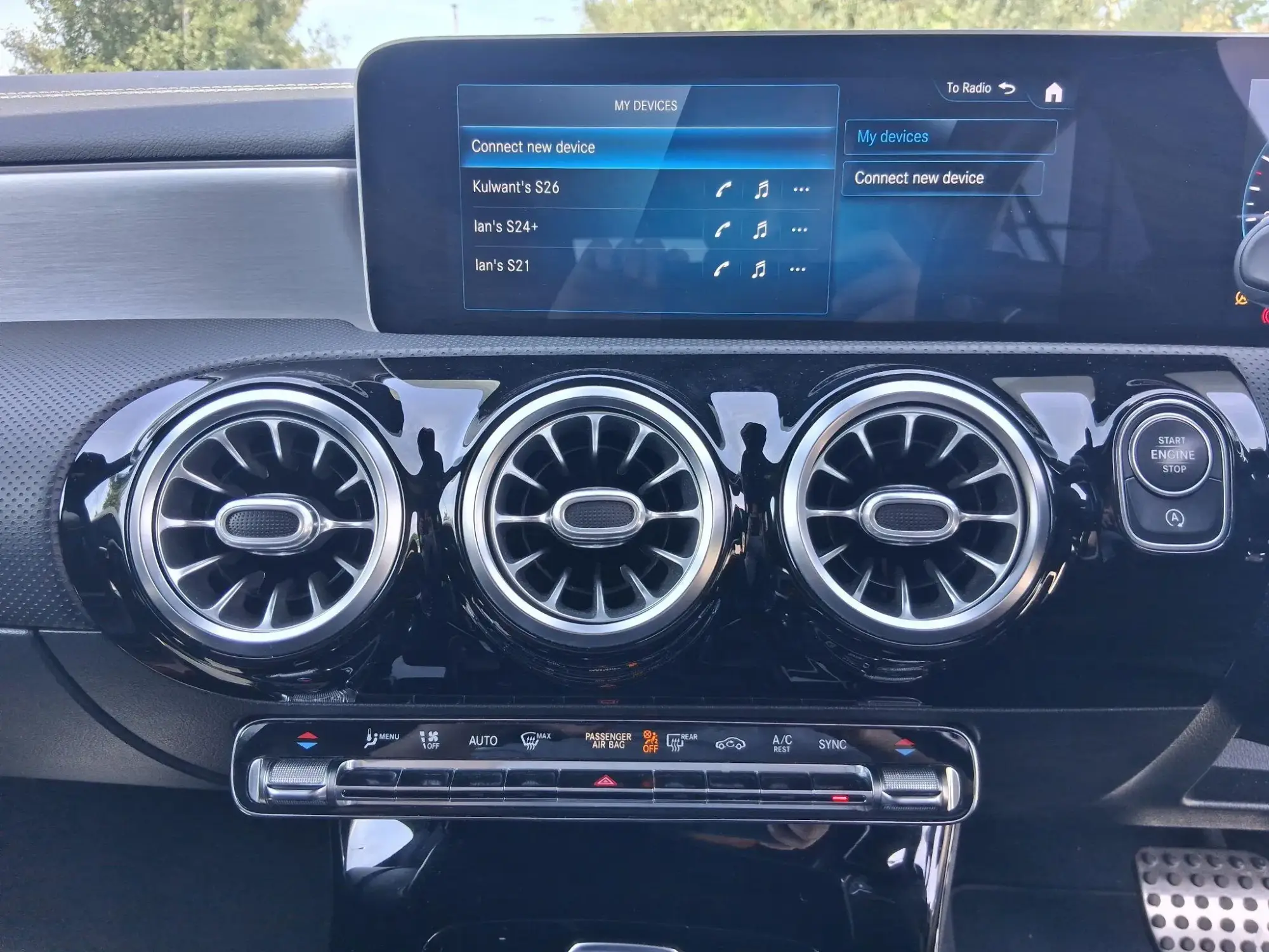 Mercedes-Benz CLA Image 15