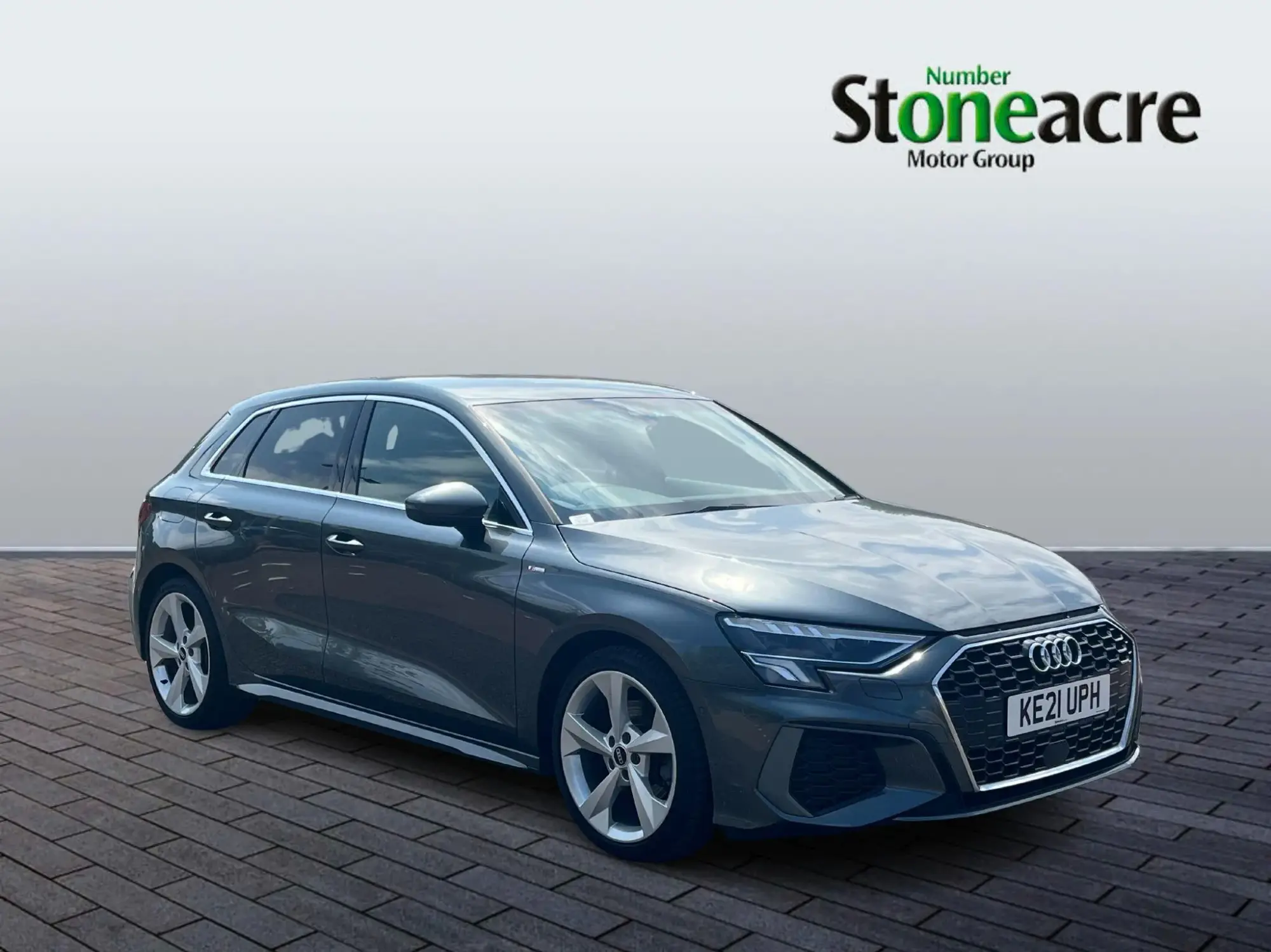 Audi A3 1.5 TFSI 35 S line Sportback S Tronic Euro 6 (s/s) 5dr KE21UPH Image 1