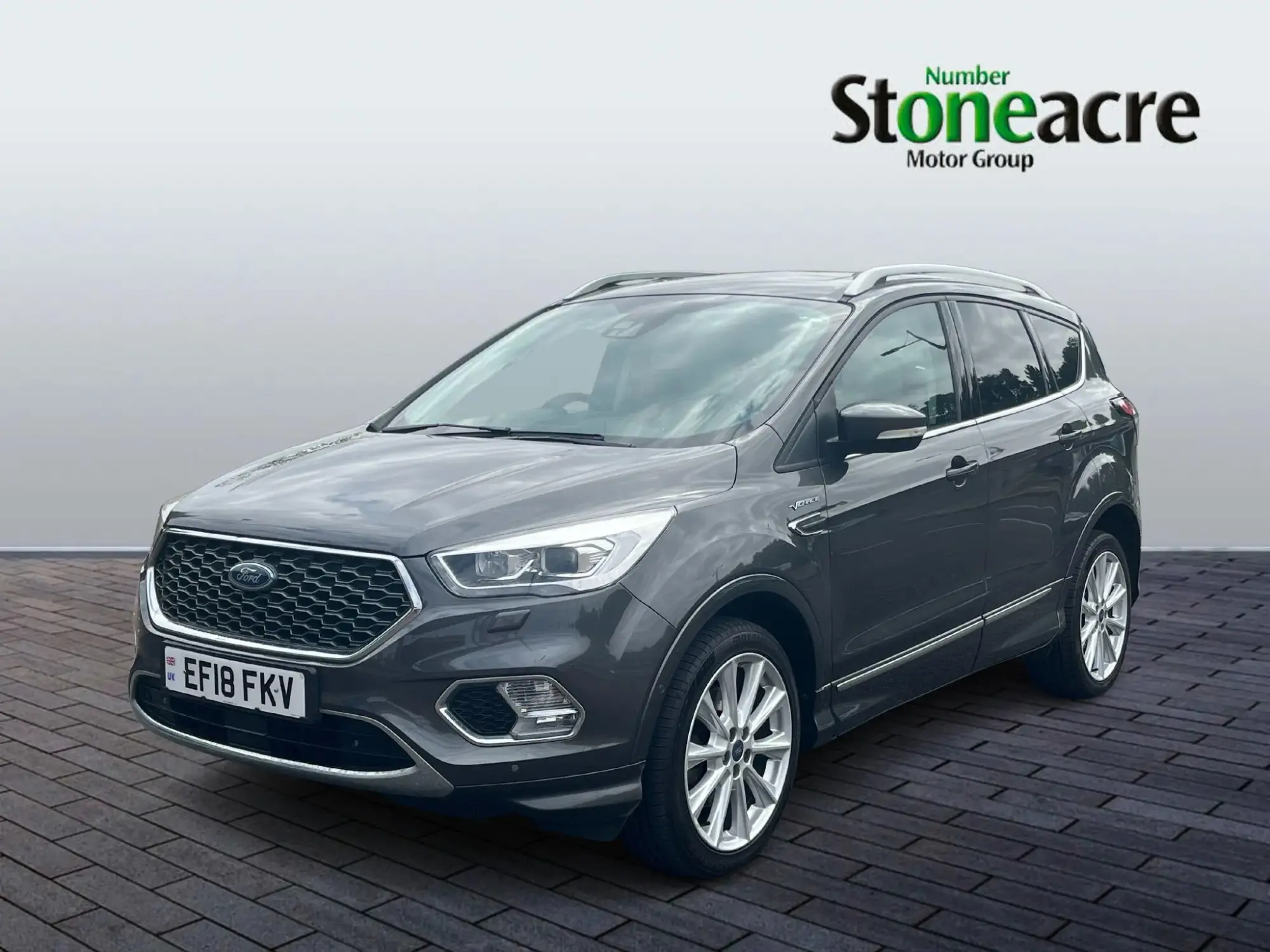 Ford Kuga 2.0 TDCi EcoBlue Vignale SUV 5dr Diesel Powershift AWD Euro 6 (s/s) (180 ps) EF18FKV Image 3