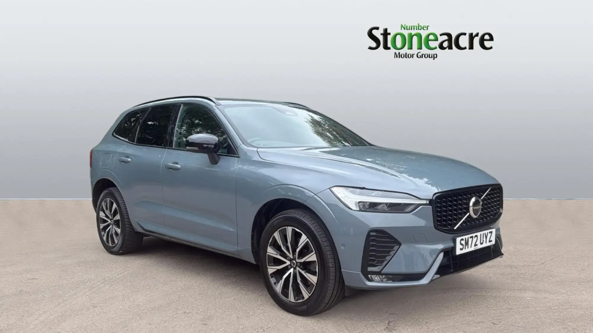 Volvo XC60 Plus (Dark) B4 AWD mild hybrid (Diesel) SM72UYZ Image 1