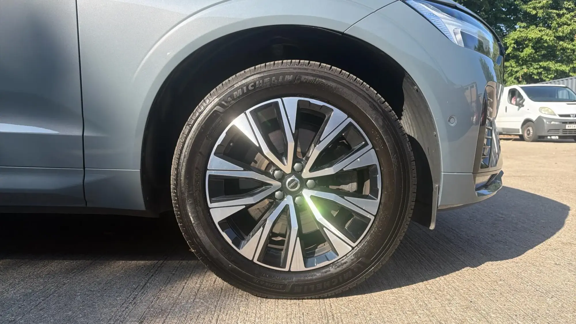 Volvo XC60 Image 9