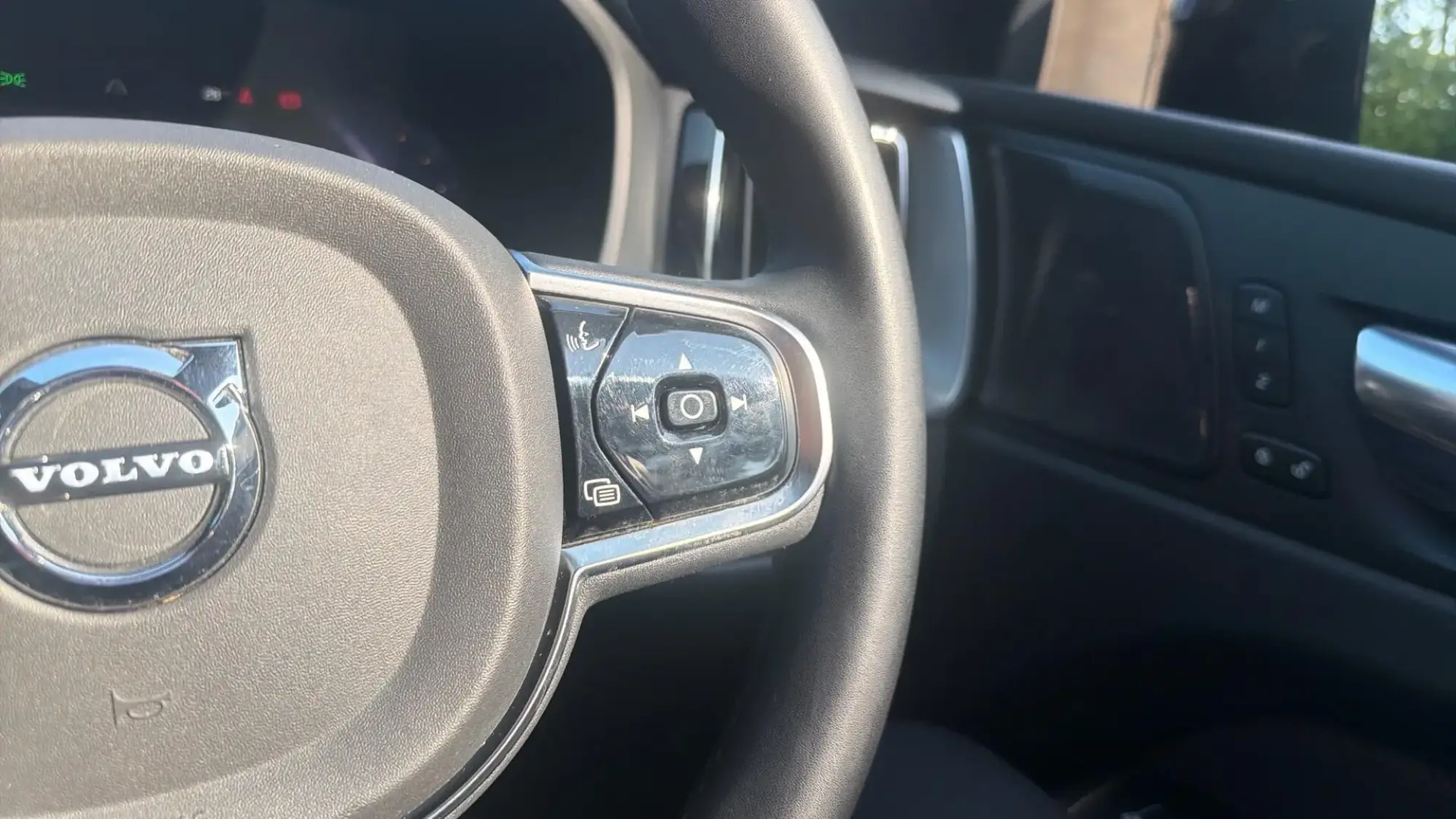 Volvo XC60 Image 21