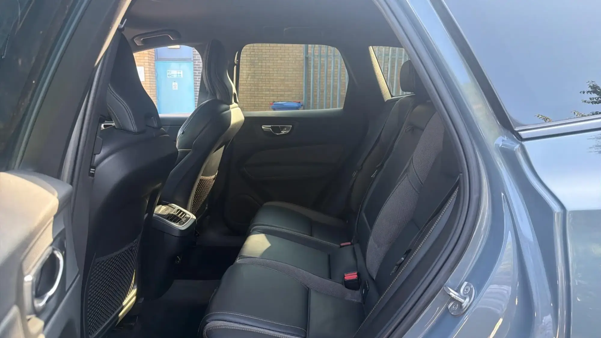 Volvo XC60 Image 30