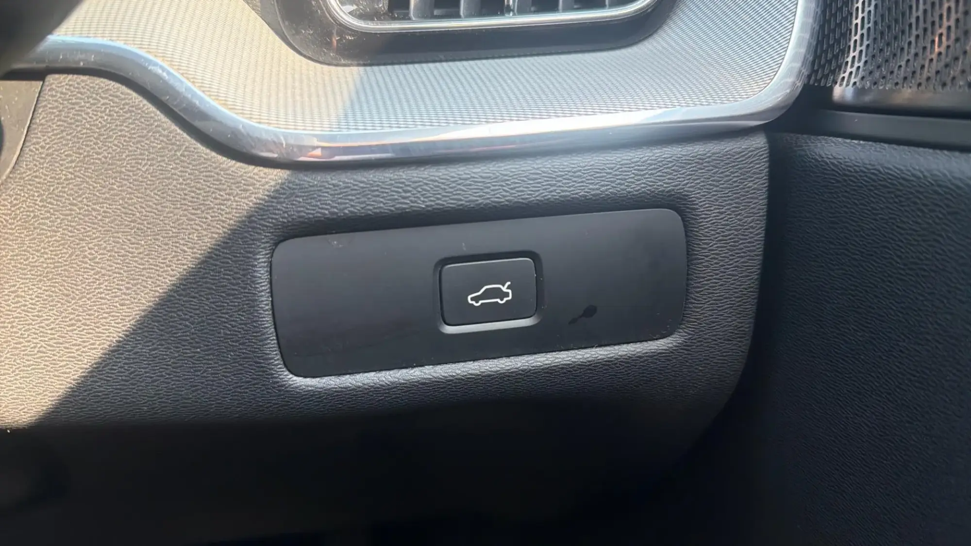 Volvo XC60 Image 36