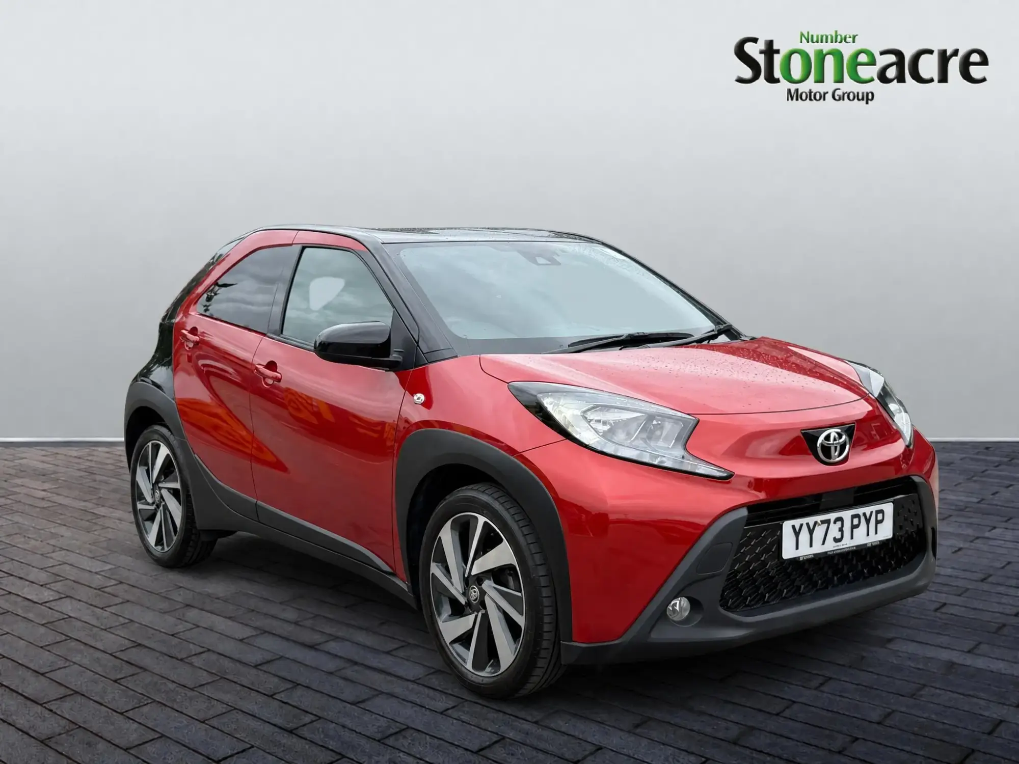 Toyota Aygo X 1.0 VVT-i Edge 5dr YY73PYP Image 1
