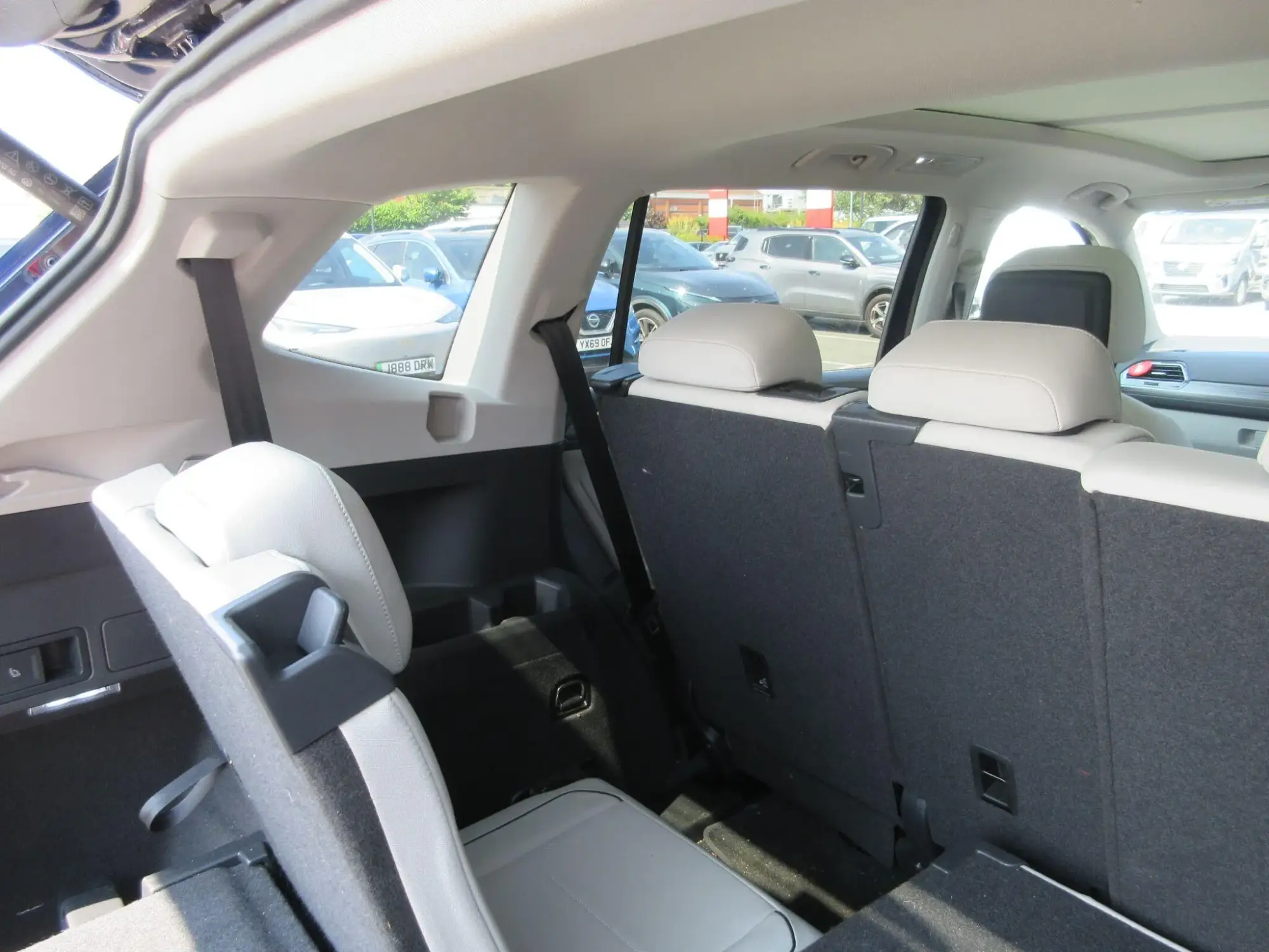 Volkswagen Tiguan Allspace Image 12 Volkswagen Tiguan Allspace Image 12