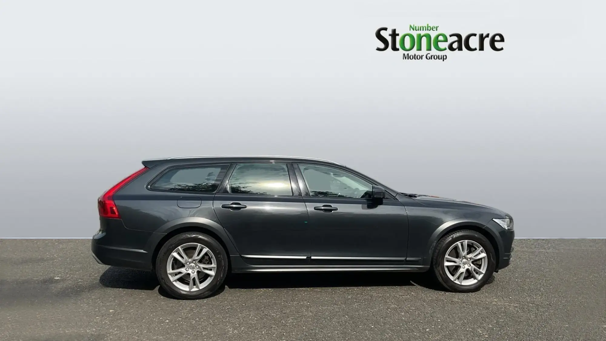 Volvo V90 Image 3