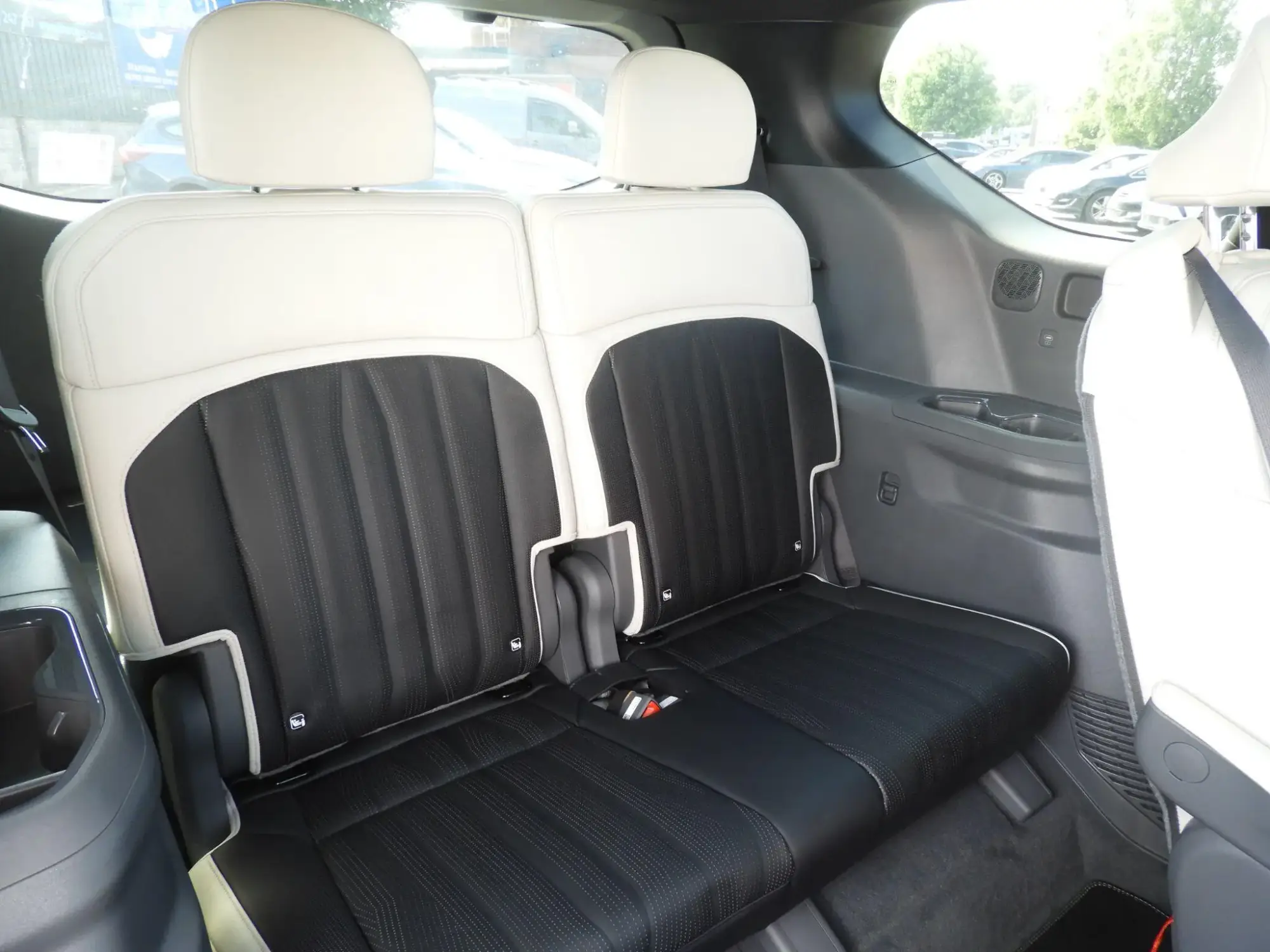 Kia EV9 Image 18 Kia EV9 Image 18