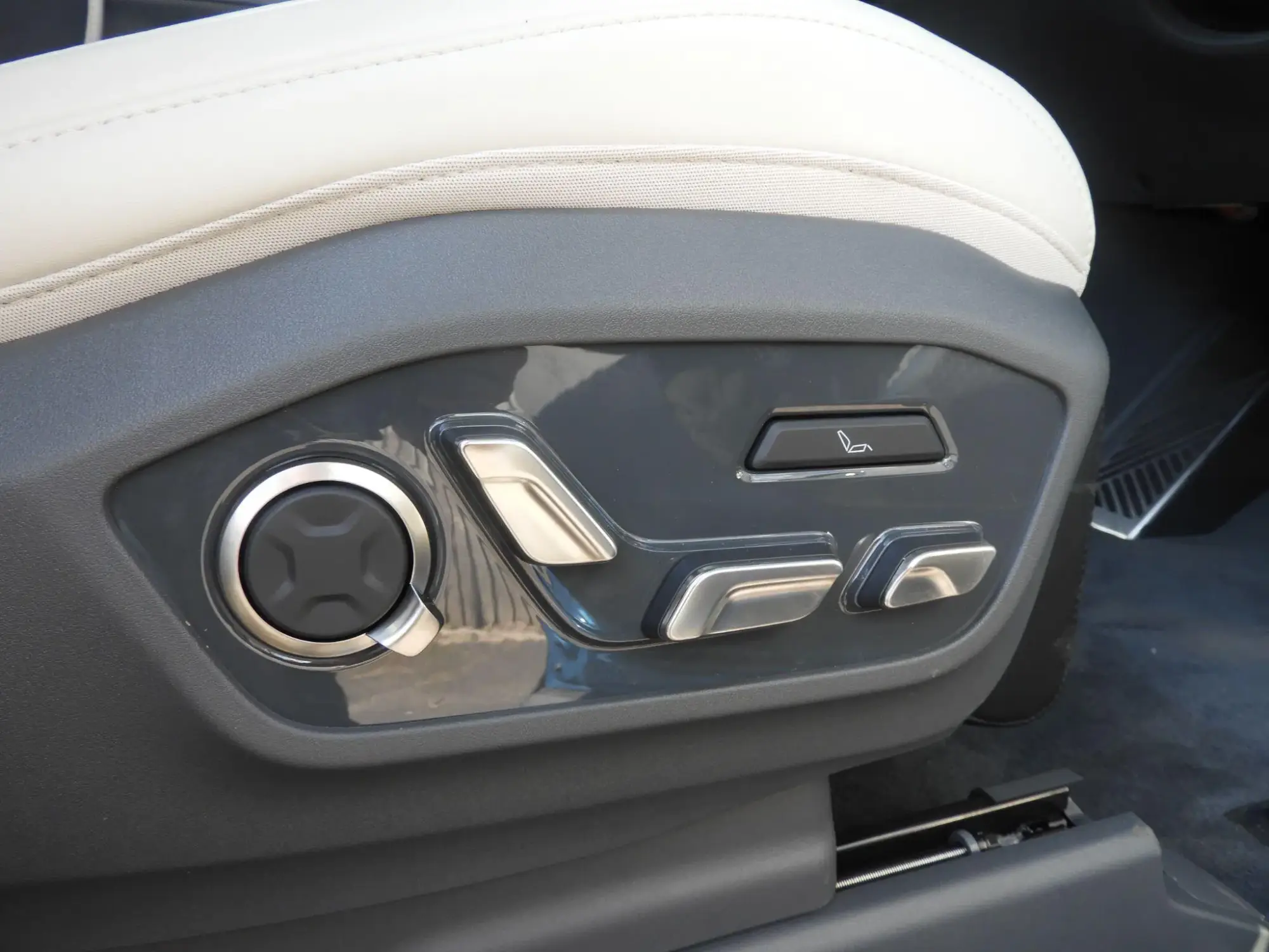 Kia EV9 Image 22 Kia EV9 Image 22