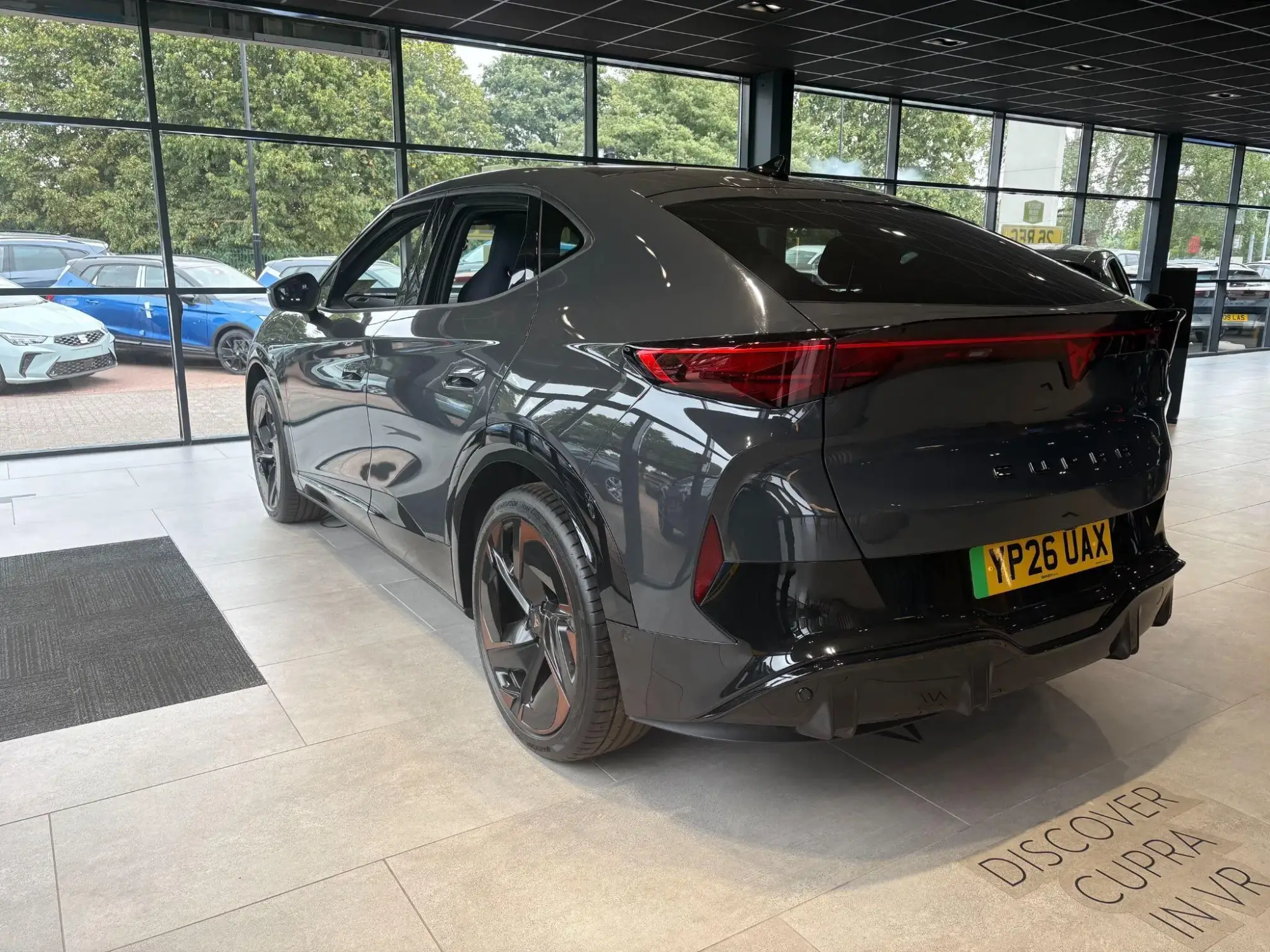 CUPRA Tavascan 77kWh VZ1 SUV Coupe Auto 4Drive 5dr YP26UAX Image 3