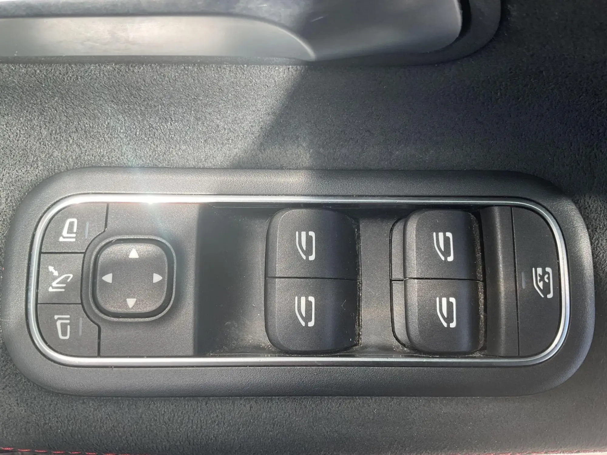 Mercedes-Benz A-Class Image 28 Mercedes-Benz A-Class Image 28
