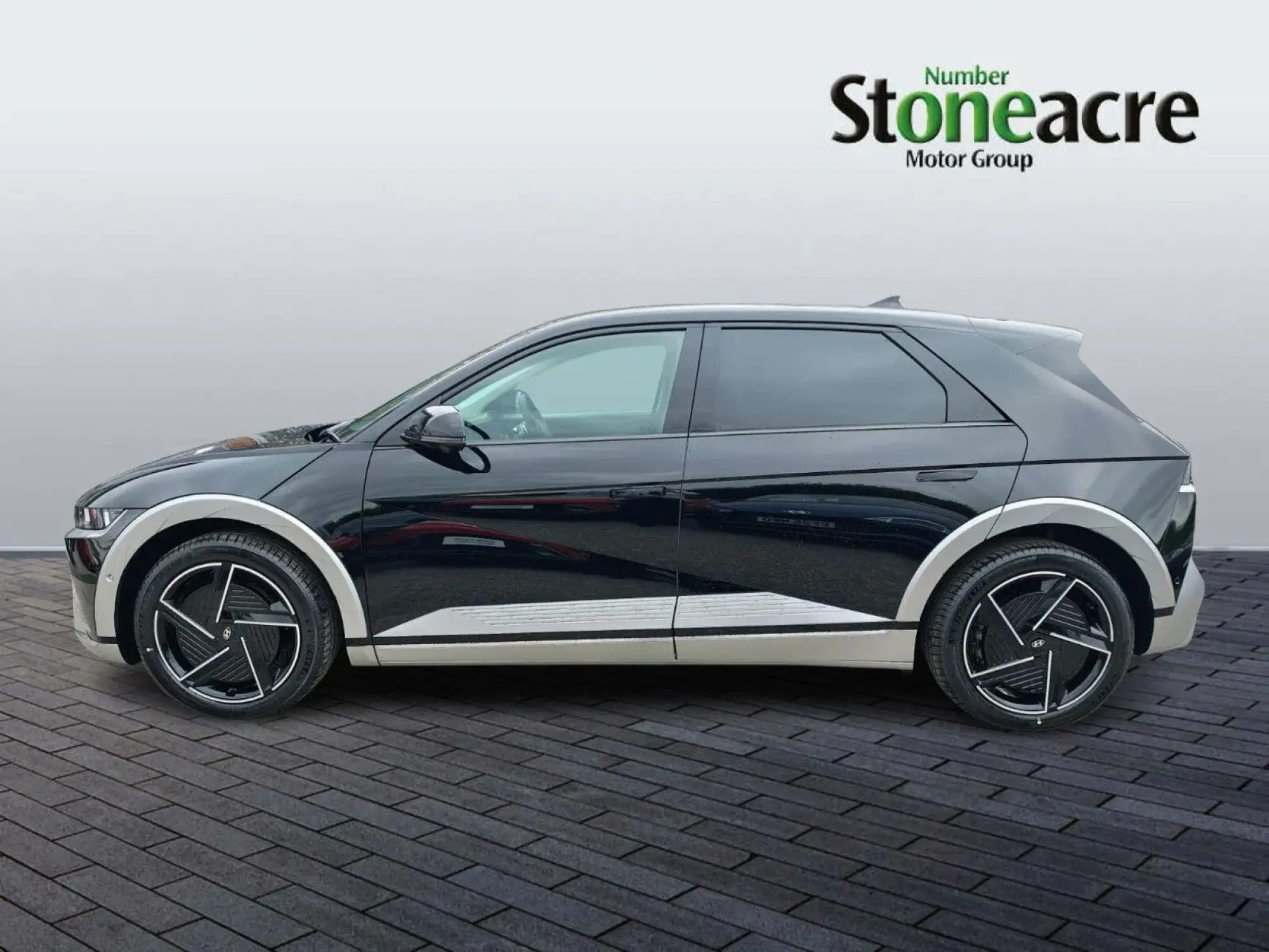 Hyundai IONIQ 5 Image 4 Hyundai IONIQ 5 Image 4