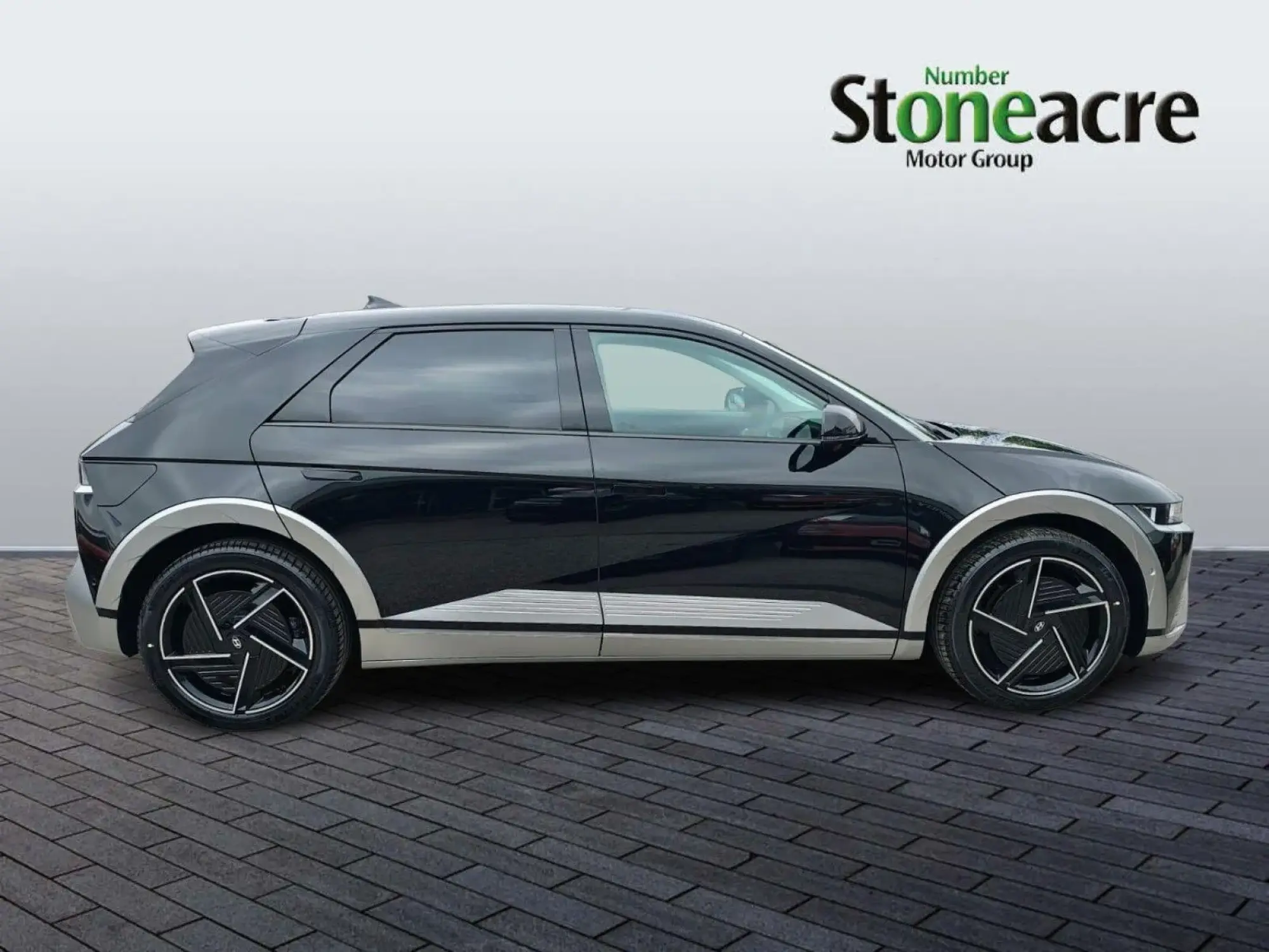 Hyundai IONIQ 5 Image 8 Hyundai IONIQ 5 Image 8