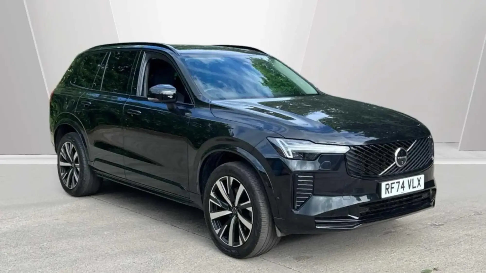 Volvo XC90 Image 1 Volvo XC90 Image 1
