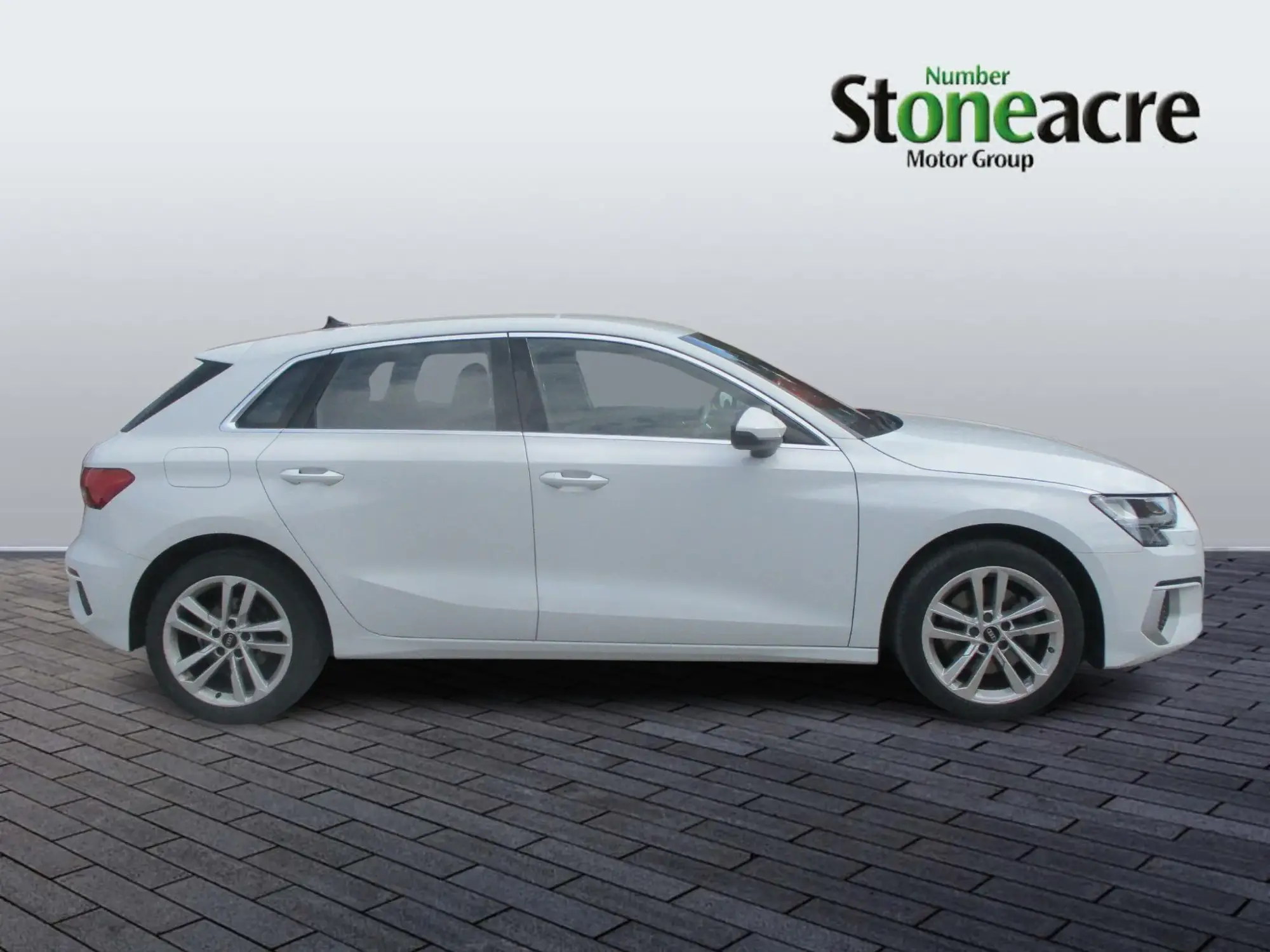 Audi A3 1.0 TFSI 30 Sport Sportback Euro 6 (s/s) 5dr LL70BDV Image 2