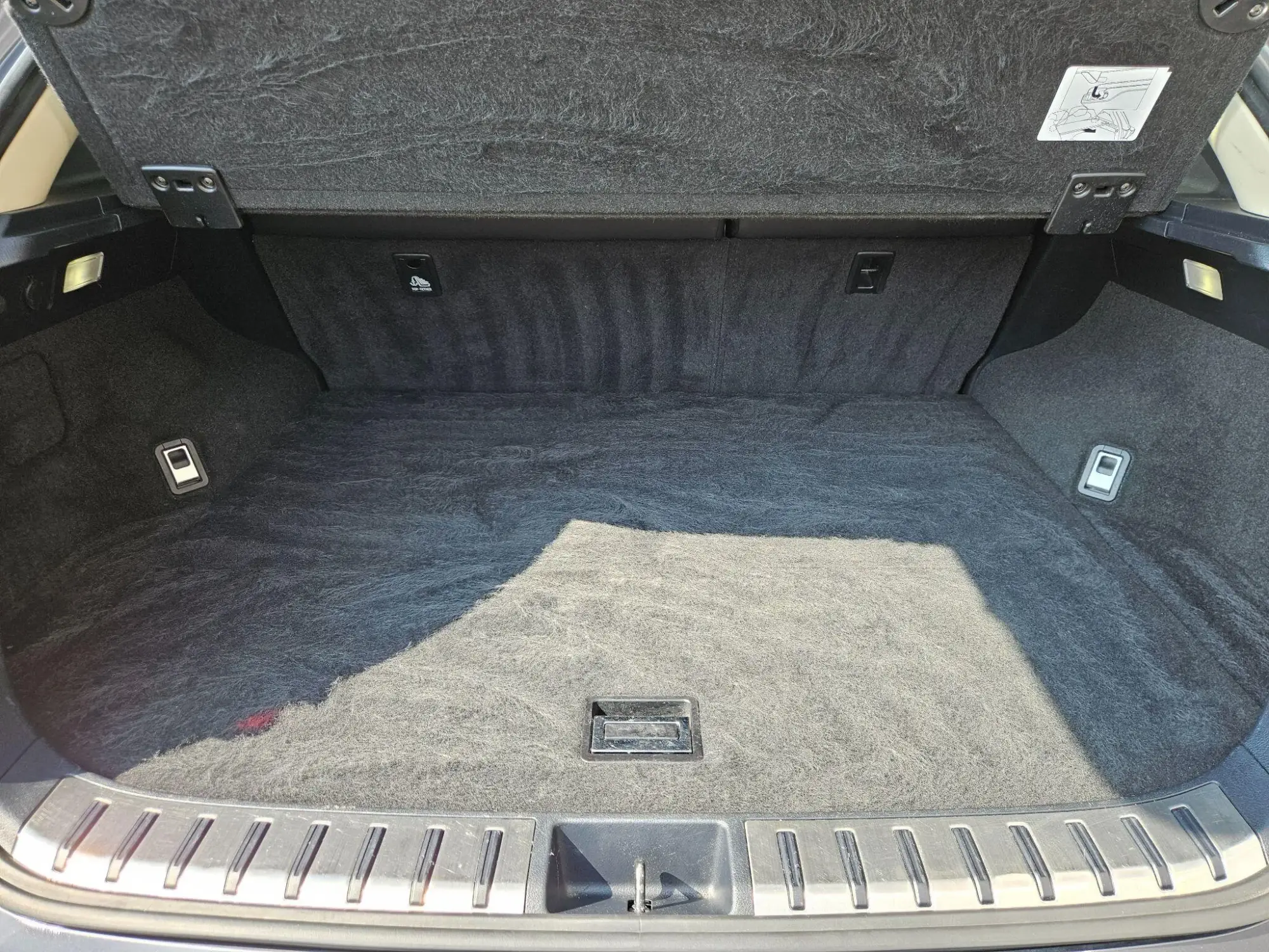 Lexus NX Self-Charging Hybrid Image 10 Lexus NX Self-Charging Hybrid Image 10