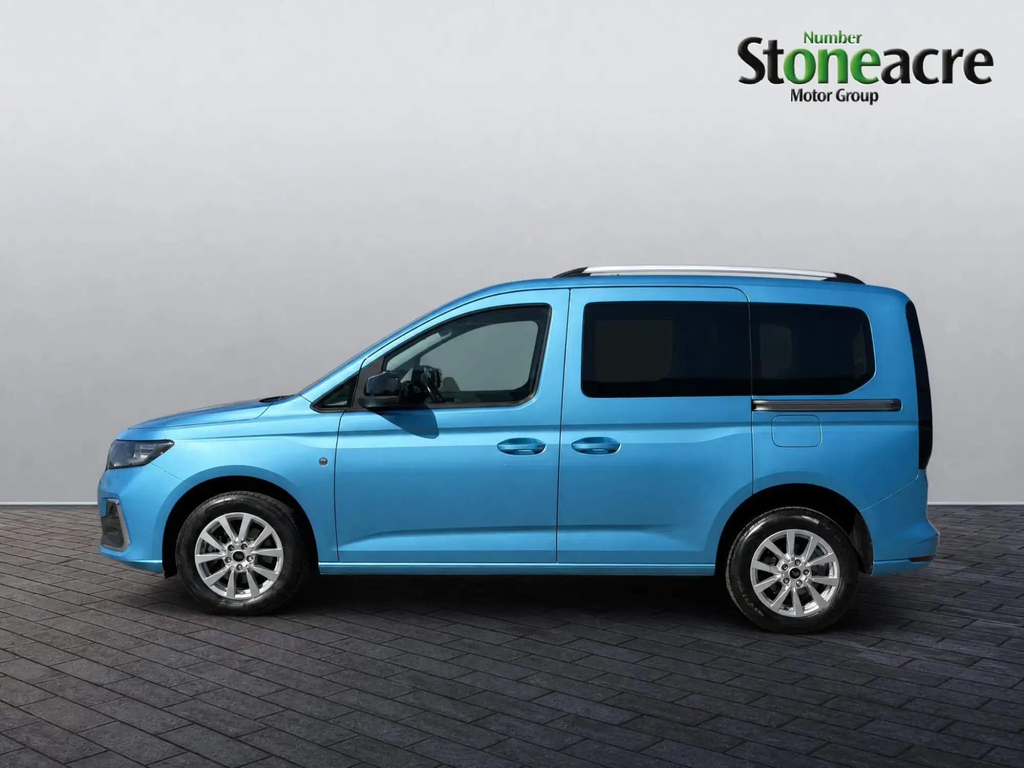 Ford Tourneo Connect Image 5 Ford Tourneo Connect Image 5