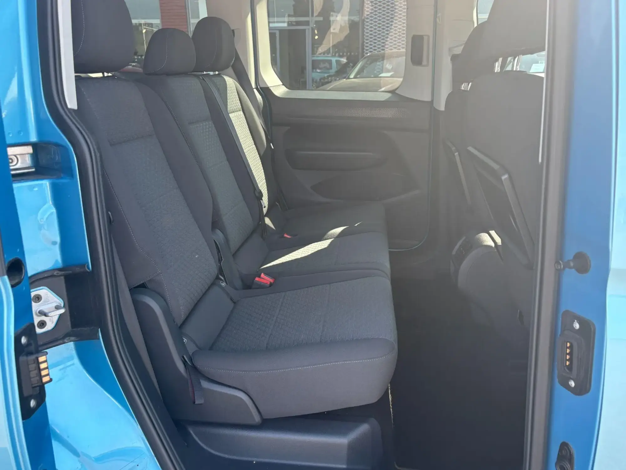 Ford Tourneo Connect Image 11 Ford Tourneo Connect Image 11