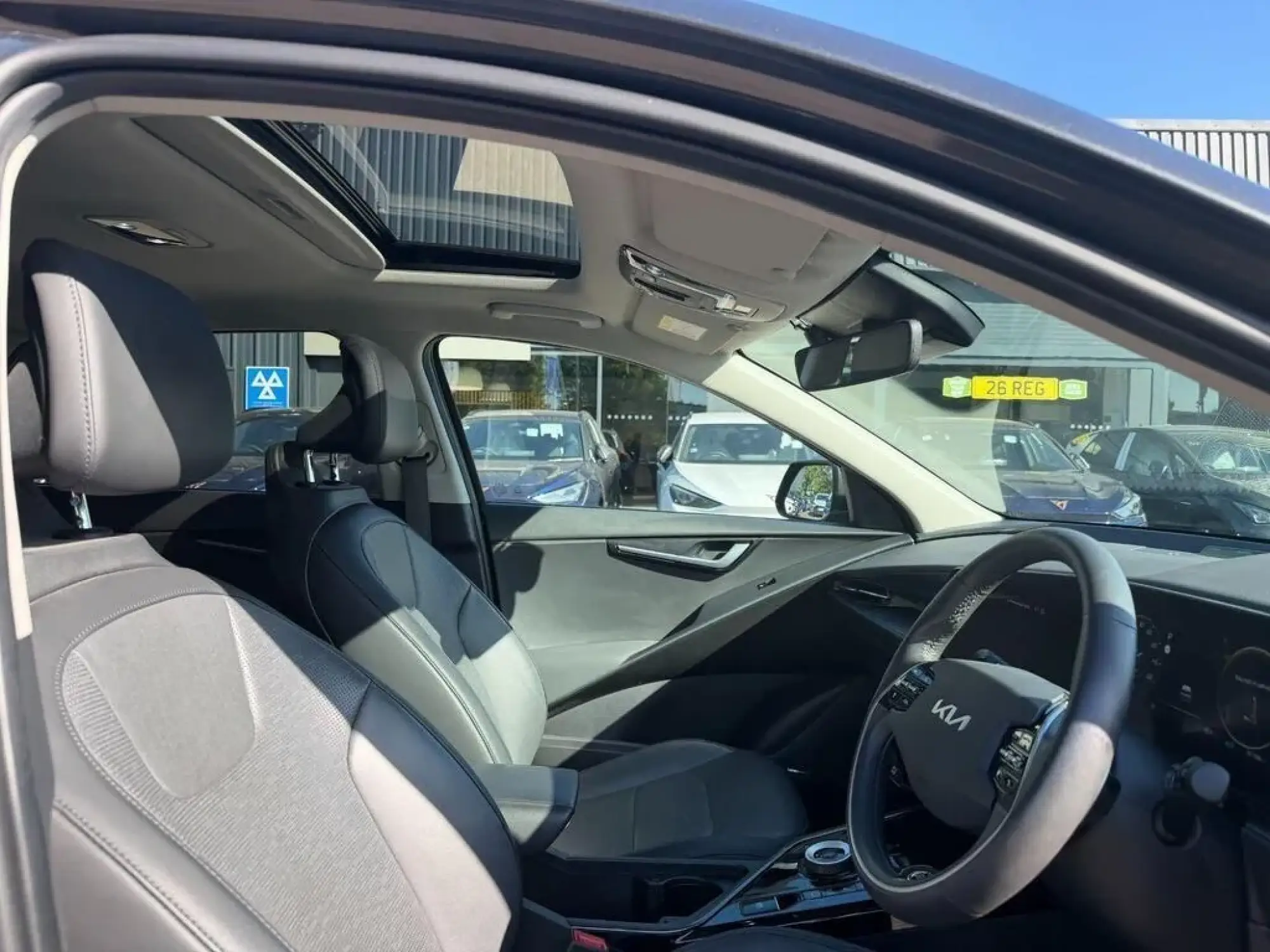 Kia Niro Image 13 Kia Niro Image 13