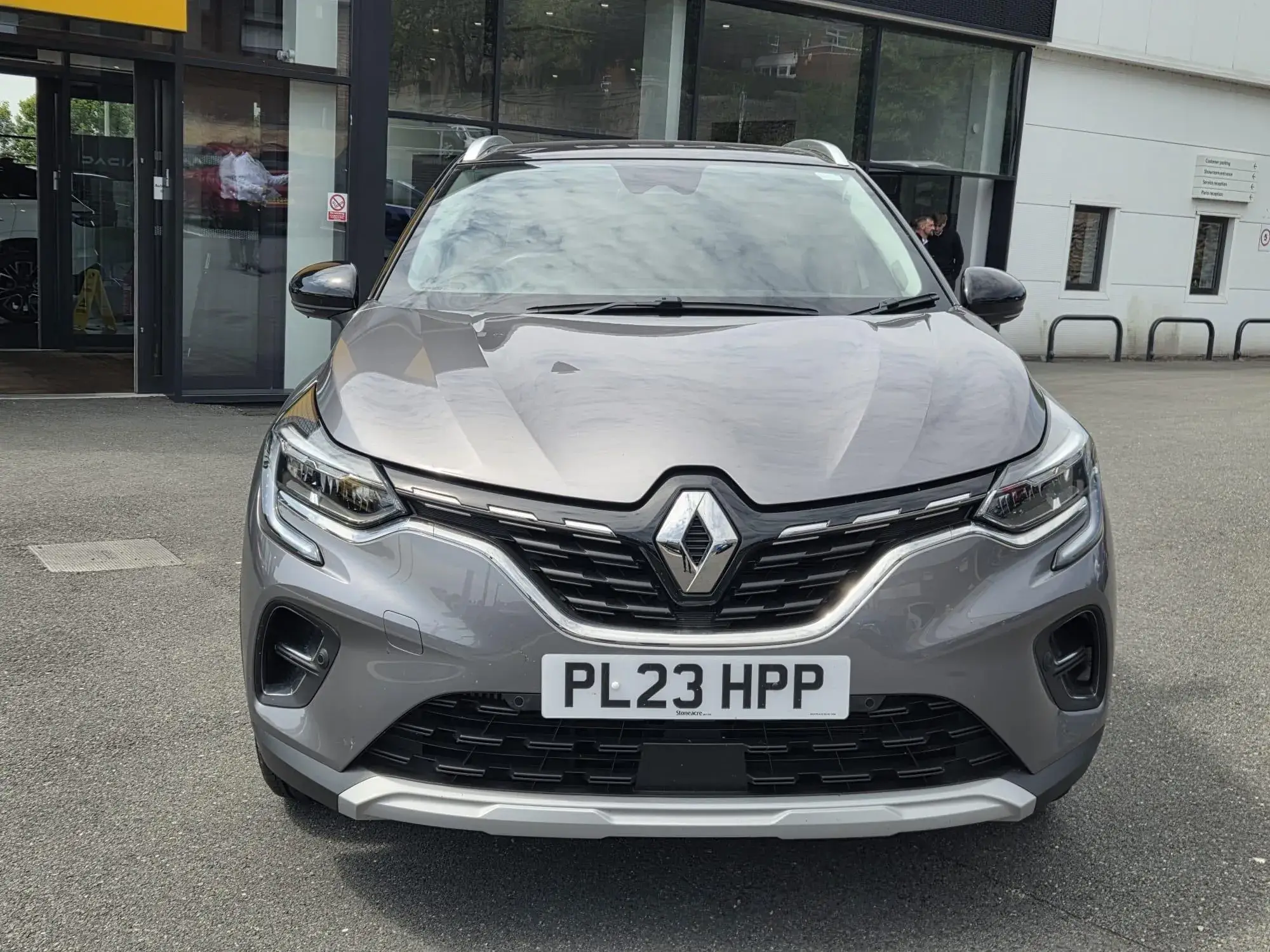 Renault Captur Techno TCe 90 MY22 PL23HPP Image 2