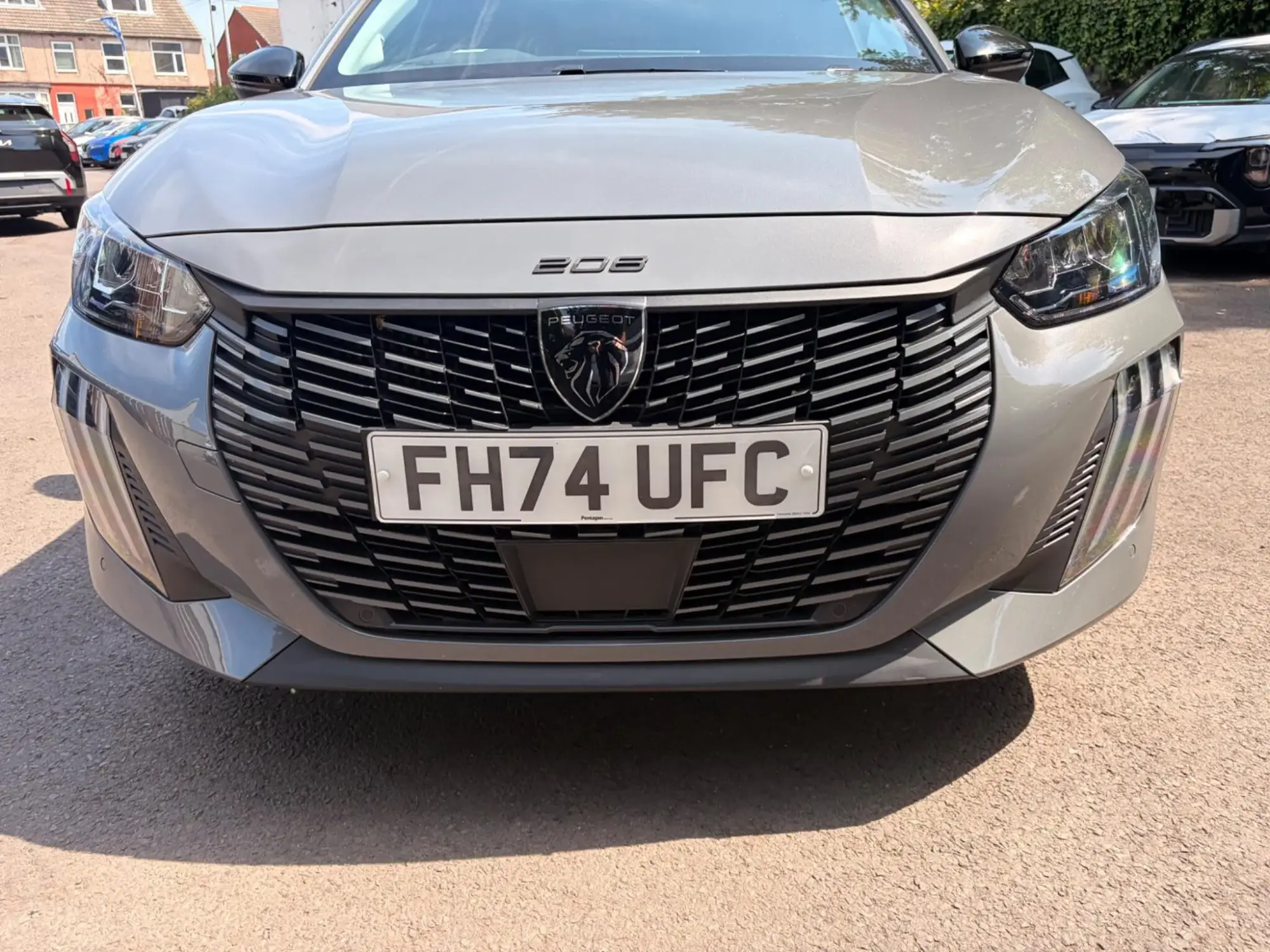Peugeot 208 Image 5