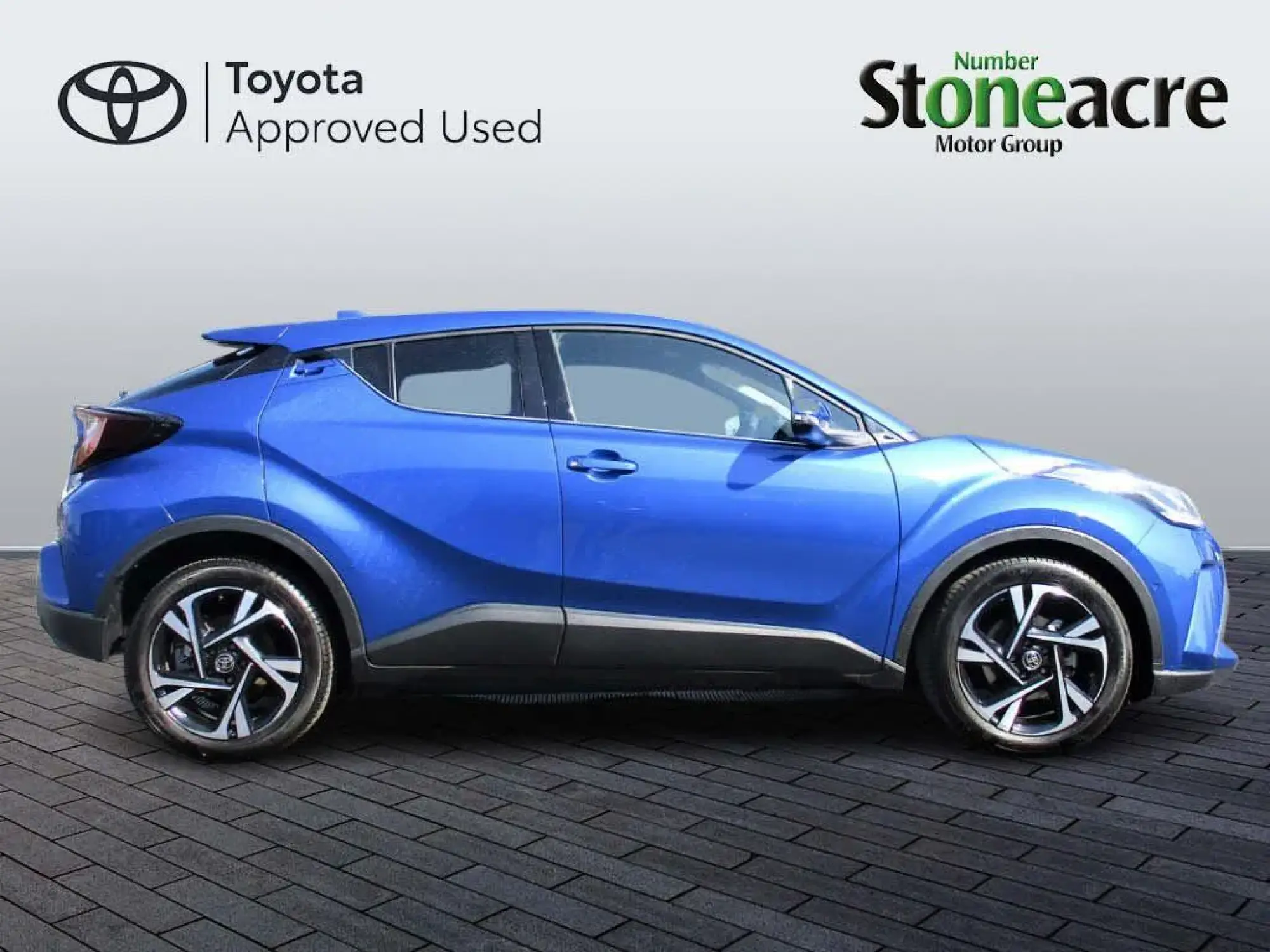 Toyota C-HR Self-Charging Hybrid 1.8 Hybrid Design 5dr CVT YD72HFJ Image 2